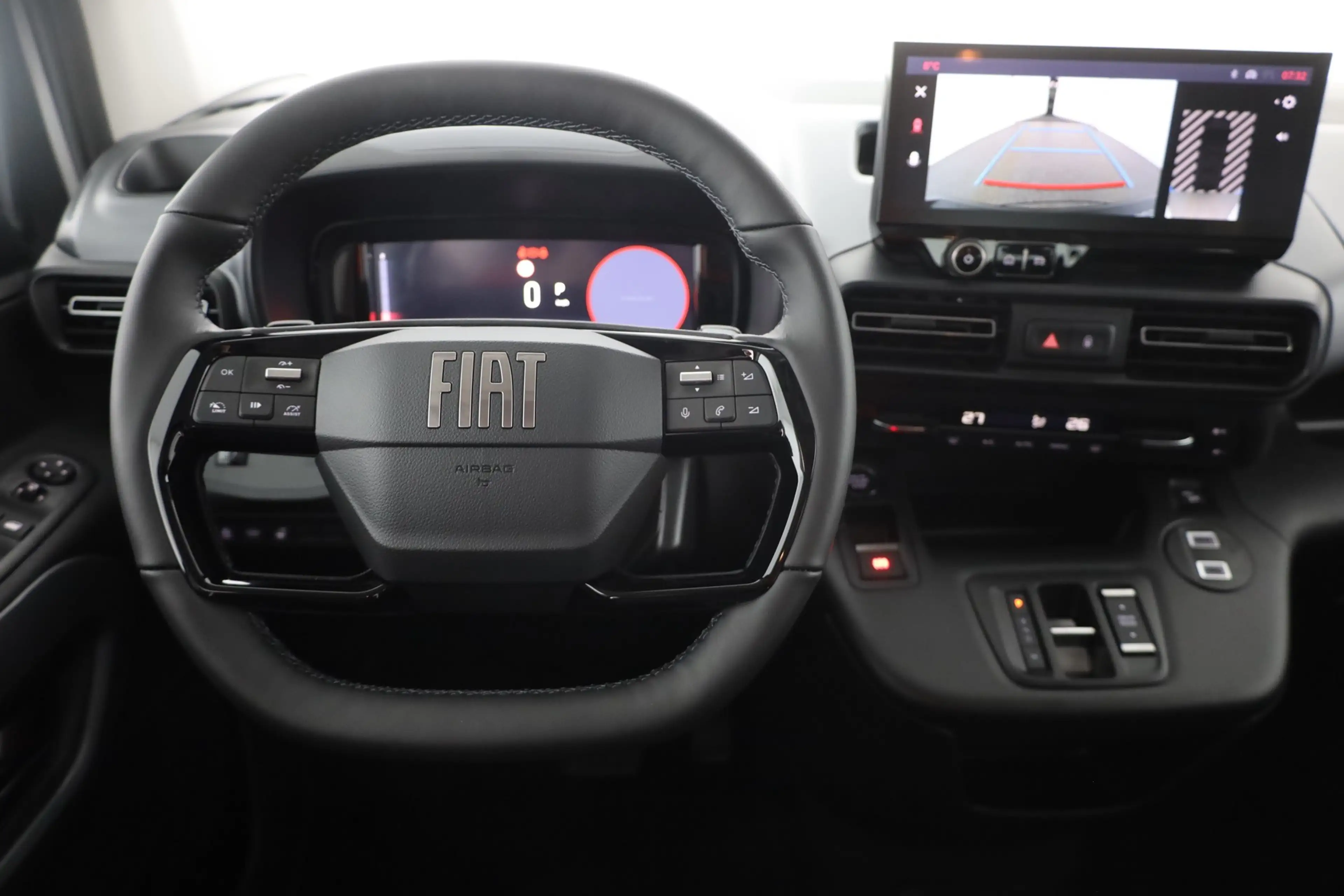 Fiat Doblo Maxi 1.5 BlueHDi Aut. LED Navi 7-Sitzer — photo 10
