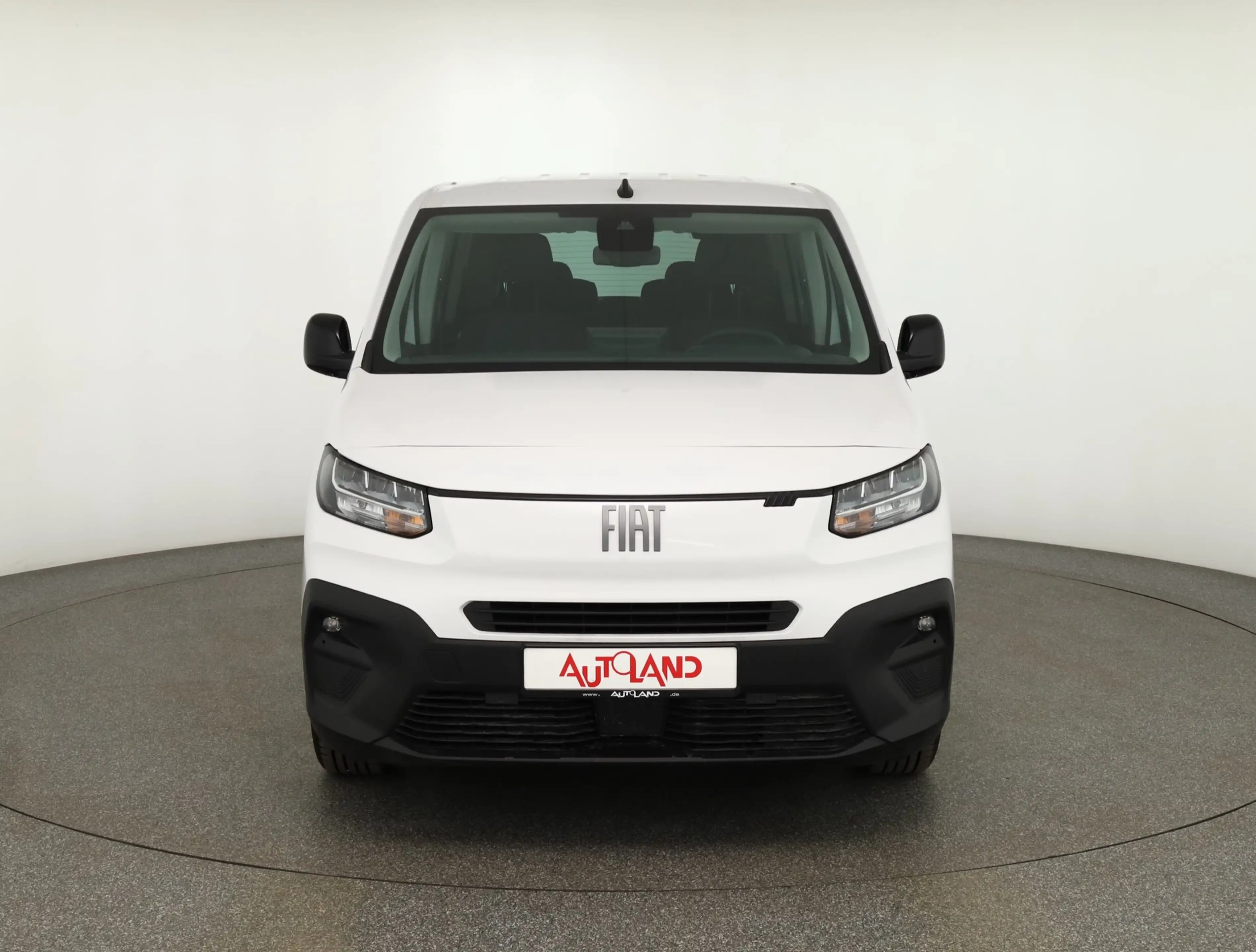 Fiat Doblo Maxi 1.5 BlueHDi Aut. LED Navi 7-Sitzer — photo 8