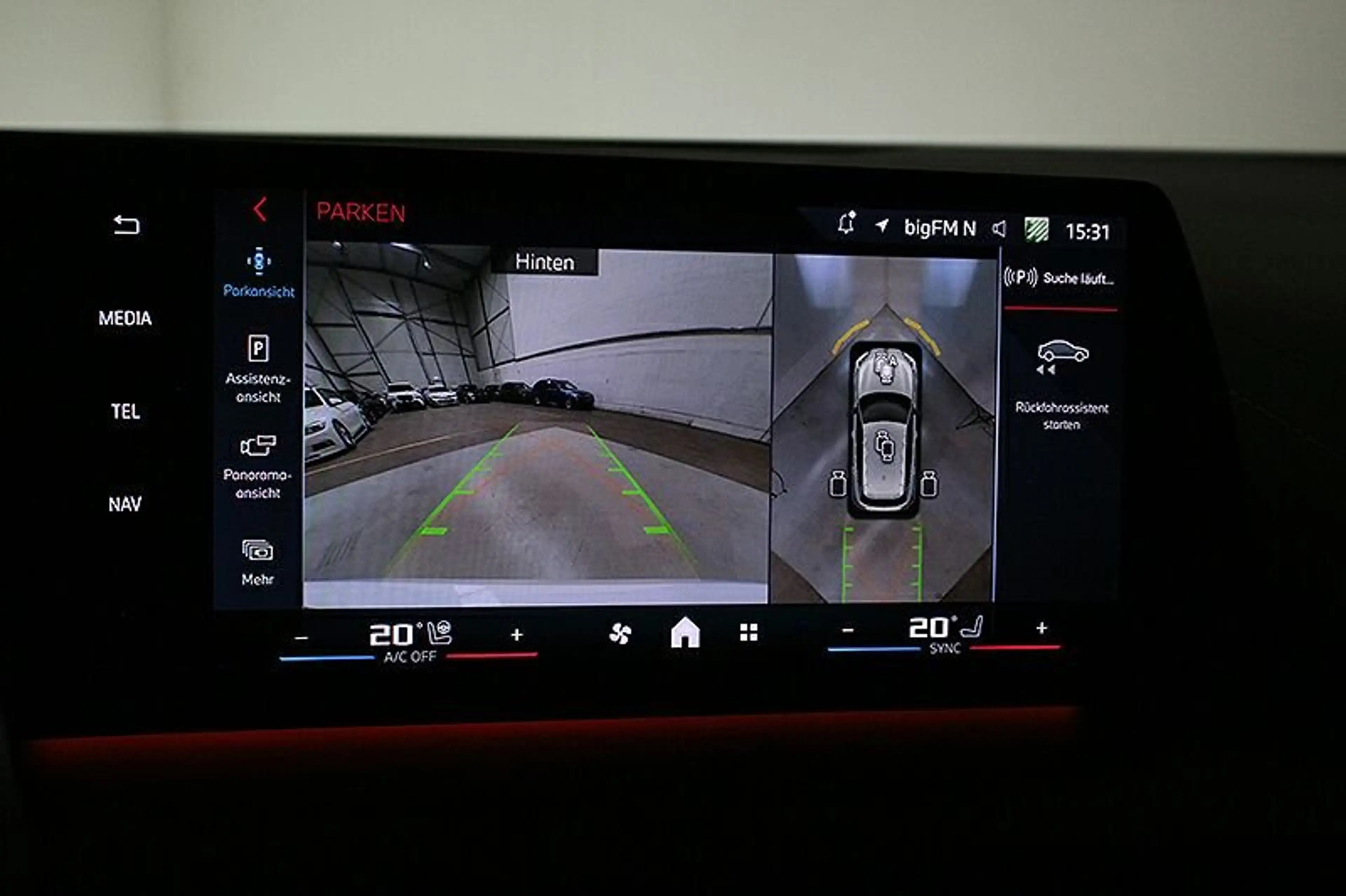 BMW M1 xDr ACC Park+ HuD LED H&K el.Sitze Lenkradh — photo 11