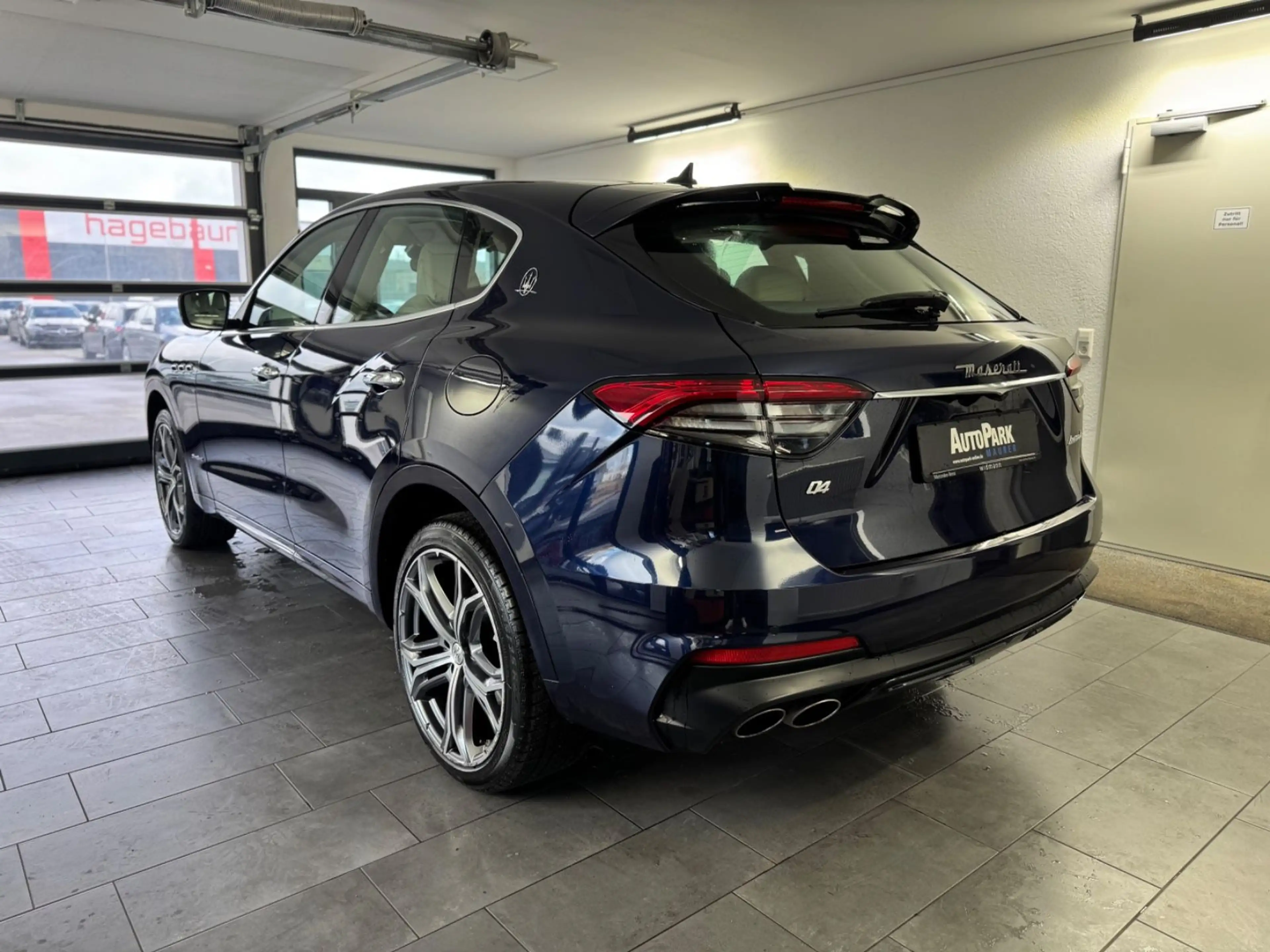 Maserati Levante Diesel *Fahrassistenz*Bi-Xenon*Sport* — photo 9