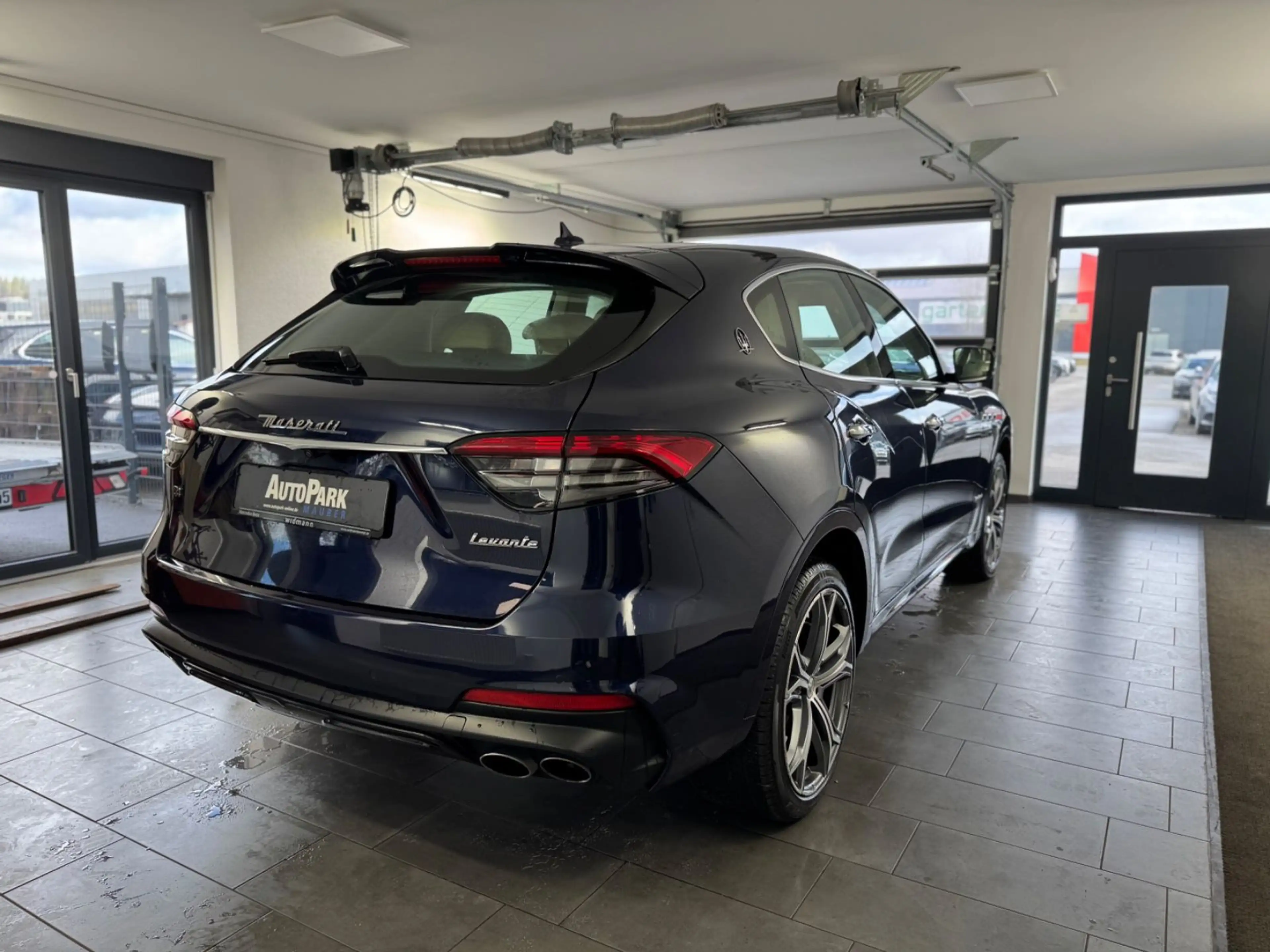 Maserati Levante Diesel *Fahrassistenz*Bi-Xenon*Sport* — photo 7