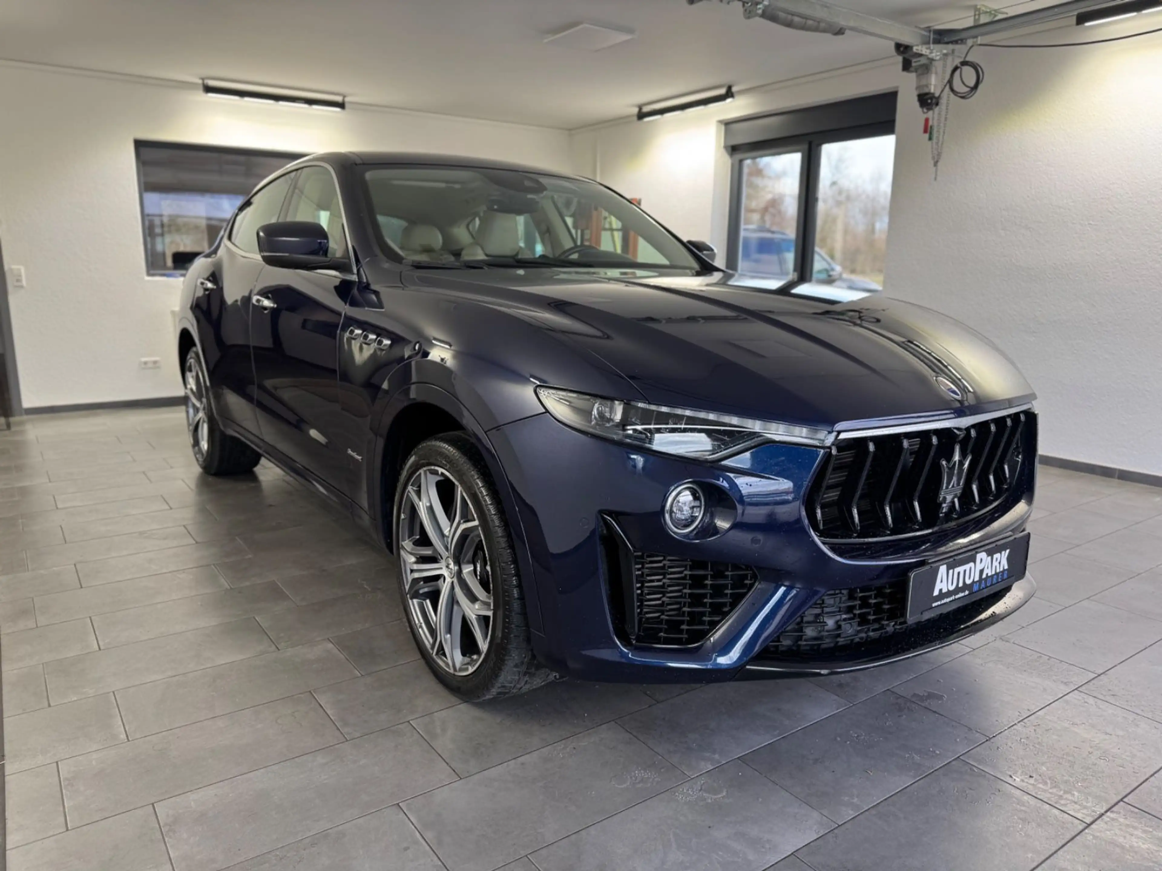 Maserati Levante Diesel *Fahrassistenz*Bi-Xenon*Sport* — photo 4