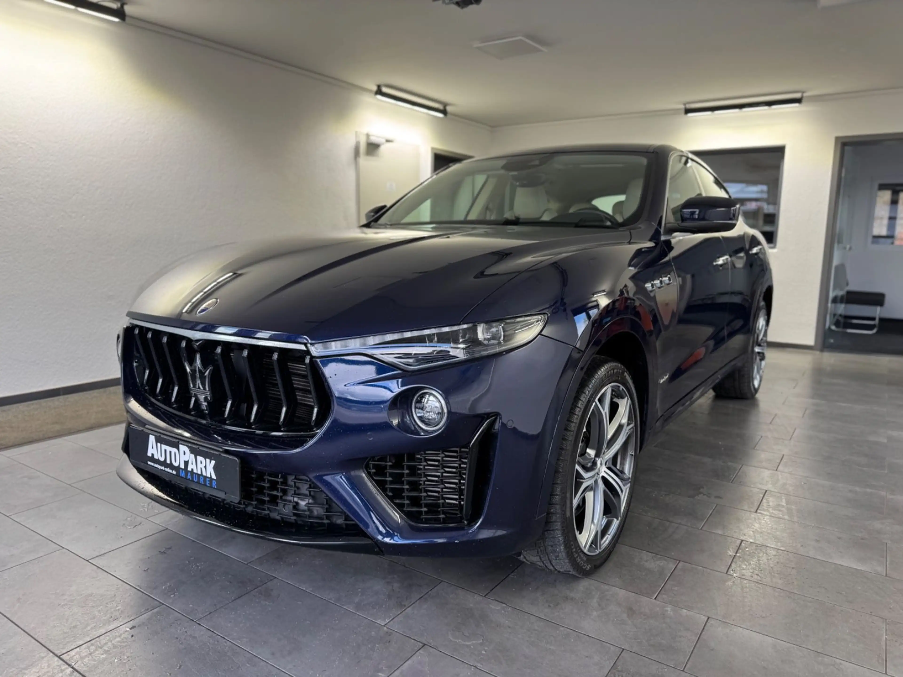 Maserati Levante Diesel *Fahrassistenz*Bi-Xenon*Sport* — photo 3