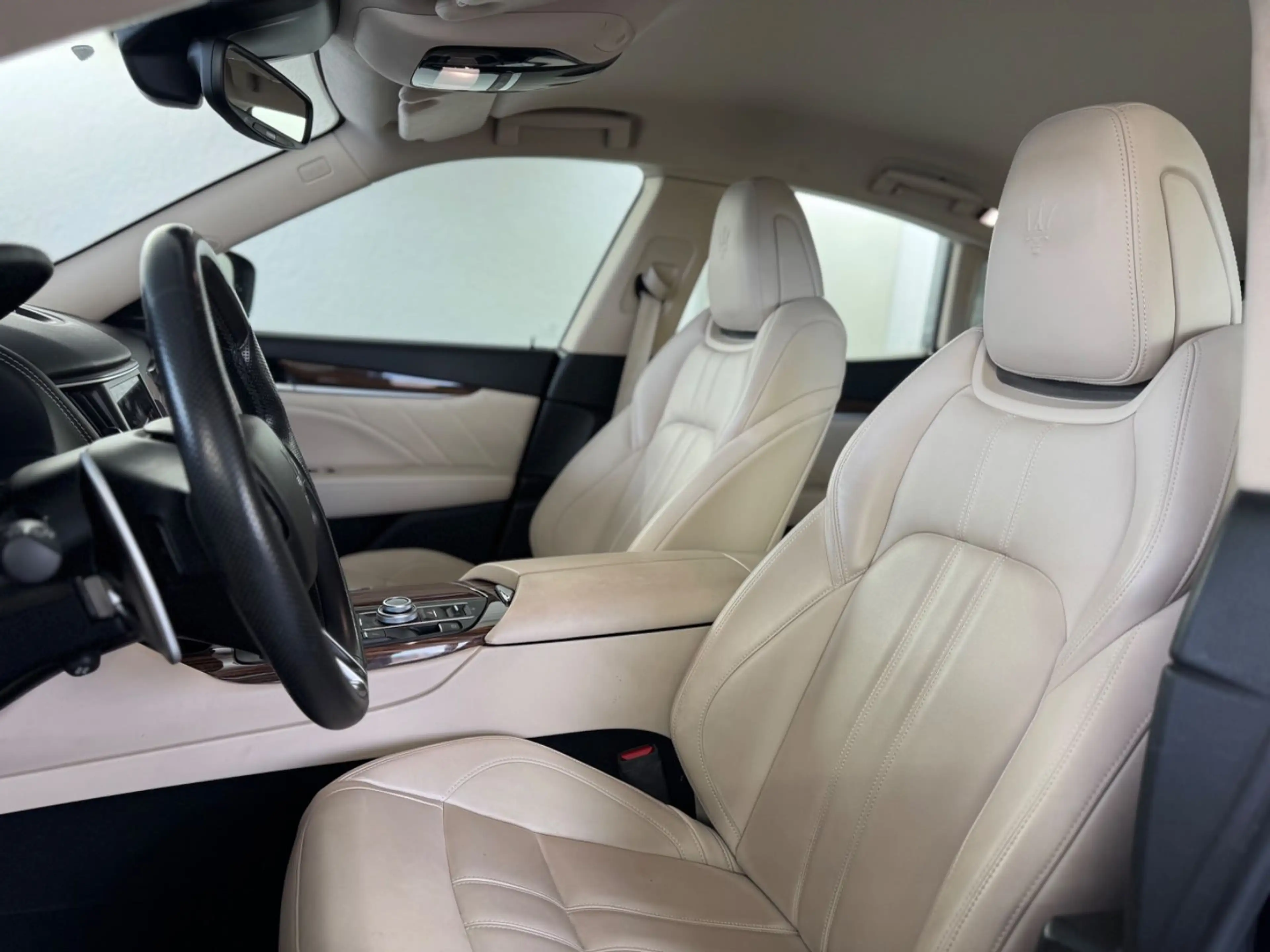 Maserati Levante Diesel *Fahrassistenz*Bi-Xenon*Sport* — photo 11