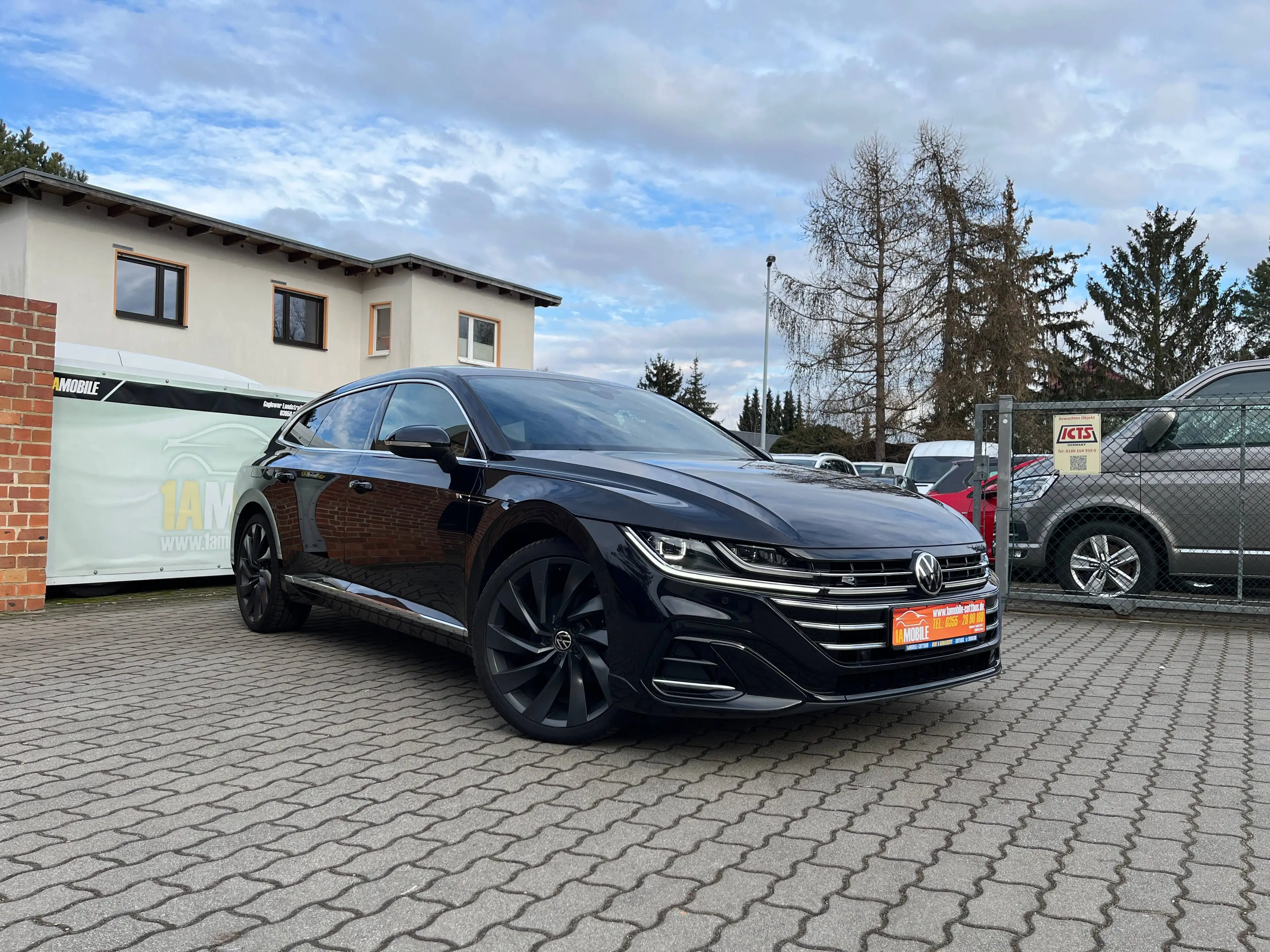 Volkswagen Arteon R-Line - Kamera - 4x Sitzheizung - Panoramadach - Matrix-LED — photo 8