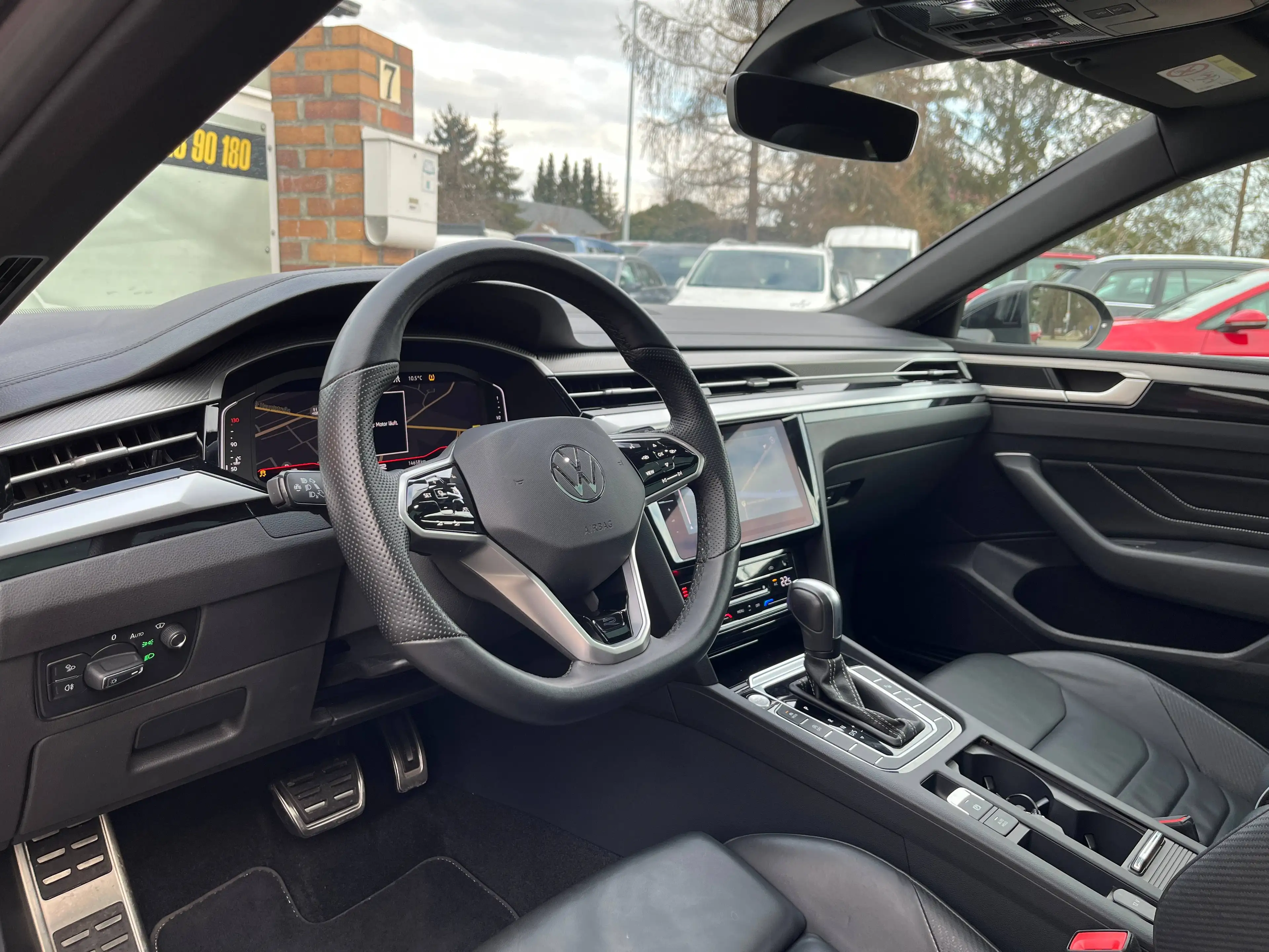 Volkswagen Arteon R-Line - Kamera - 4x Sitzheizung - Panoramadach - Matrix-LED — photo 13