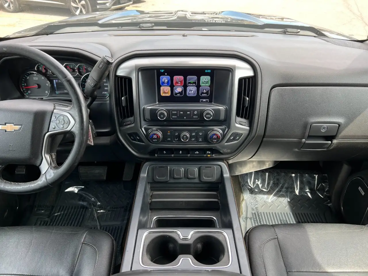Chevrolet Silverado 1500 снимка Chevrolet Silverado 1500