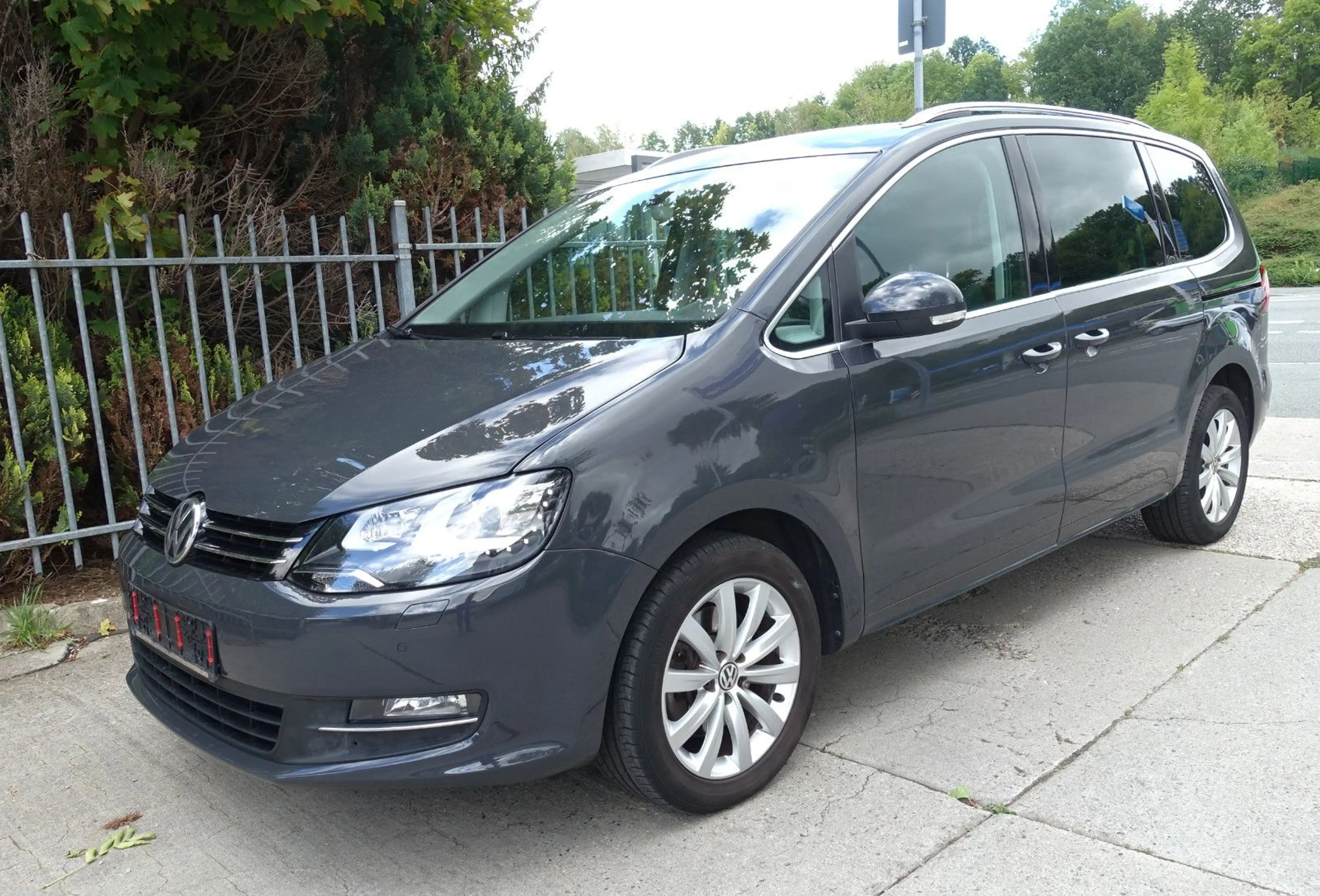 Volkswagen Sharan 1.4 TSI Highline*XENON*NAVI*ALCANTARA*ACC — photo 5