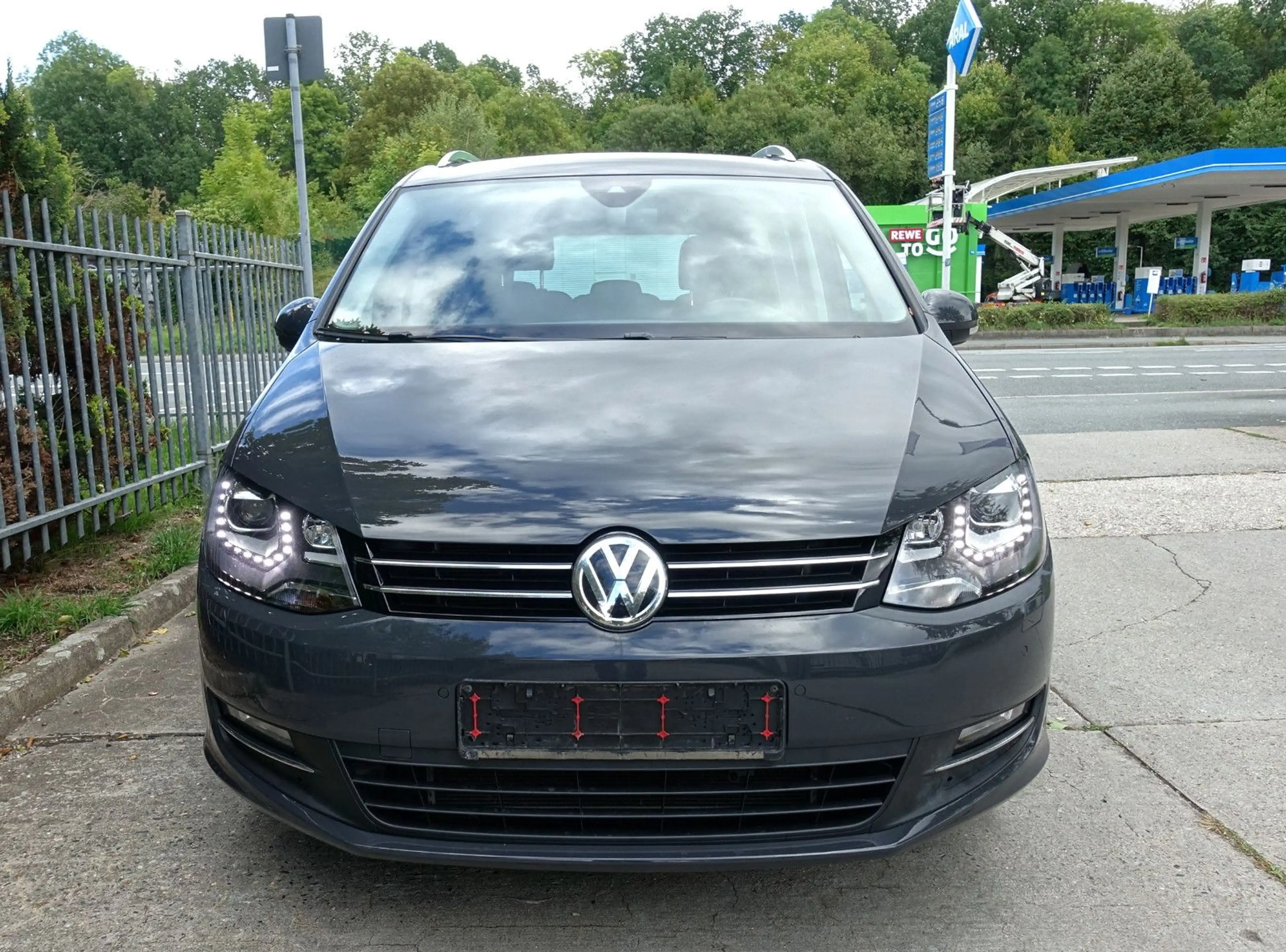 Volkswagen Sharan 1.4 TSI Highline*XENON*NAVI*ALCANTARA*ACC — photo 2