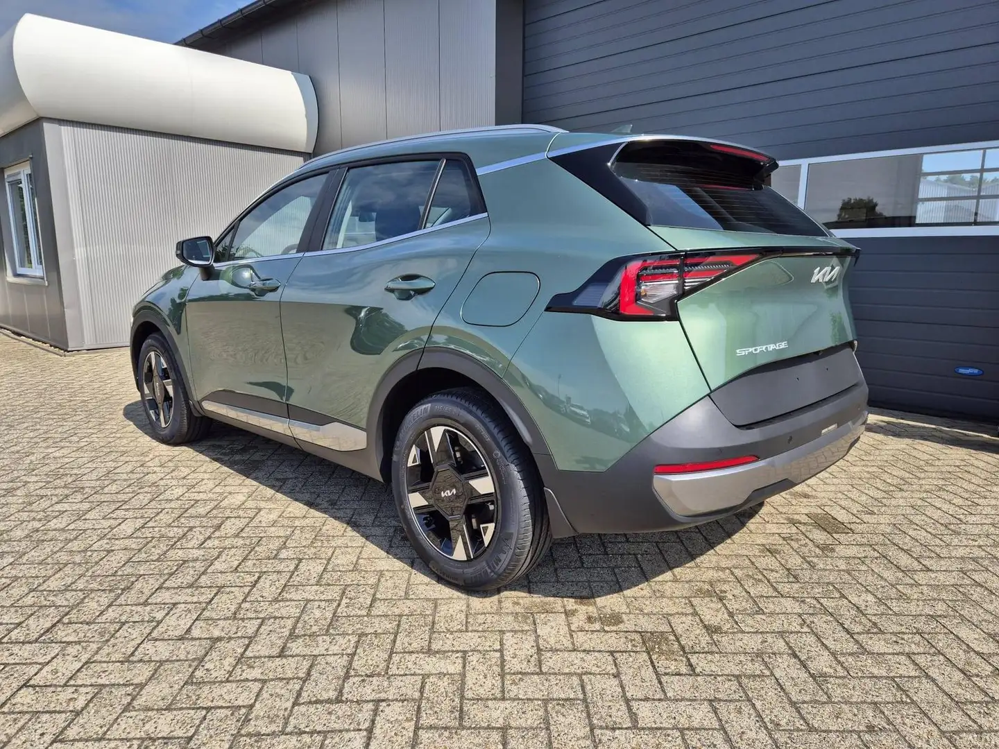Kia Sportage Vision 1.6 T-GDi 150PS Automatik NEUES MODELL M... Grün - 2