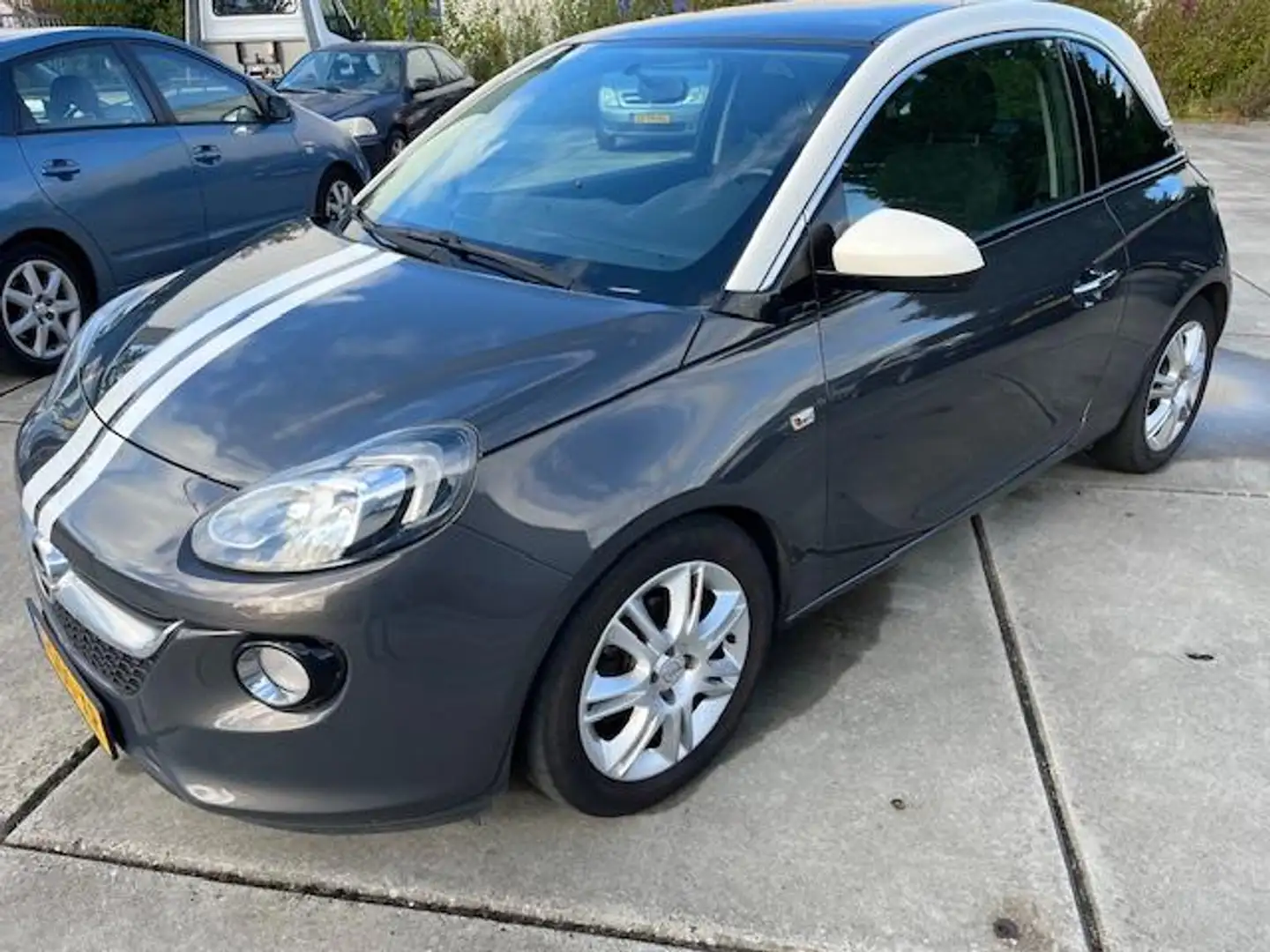Opel Adam 1.4 Glam-PANO-CLIMA -CRUISE -NWE APK Grijs - 1