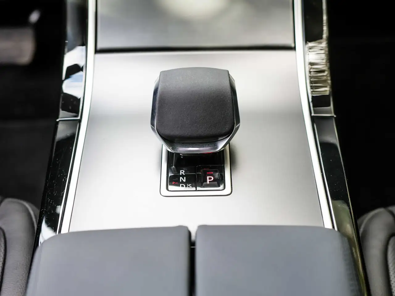 Land Rover Range Rover Evoque снимка Land Rover Range Rover Evoque