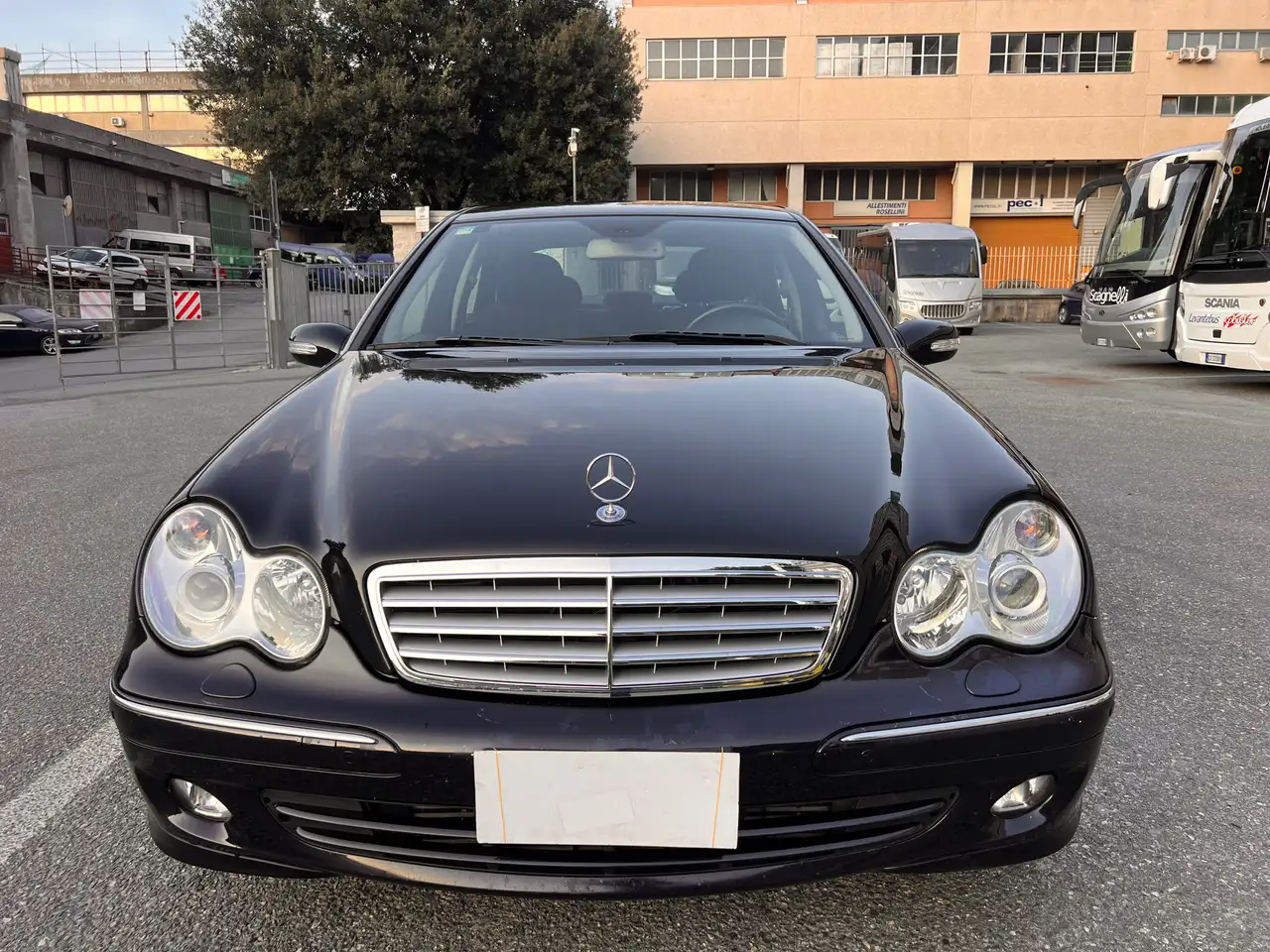 Mercedes-Benz C 220