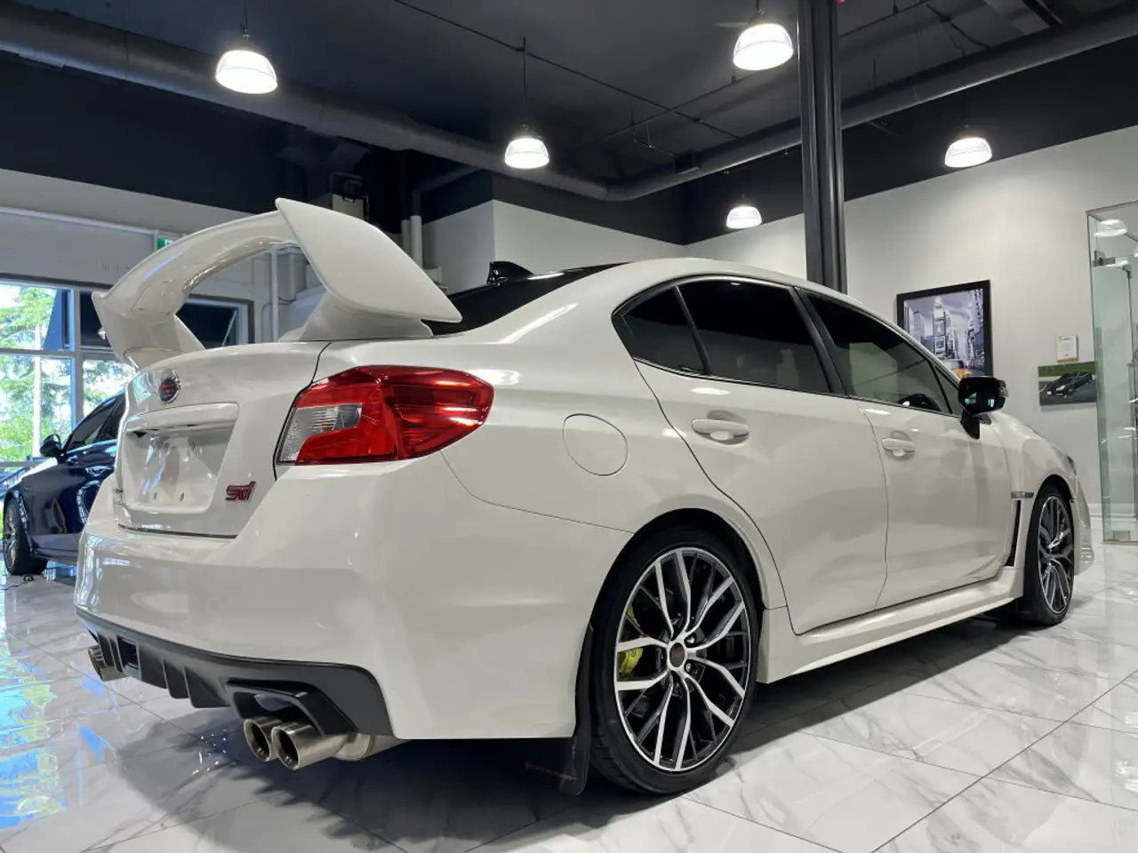 Subaru WRX снимка Subaru WRX