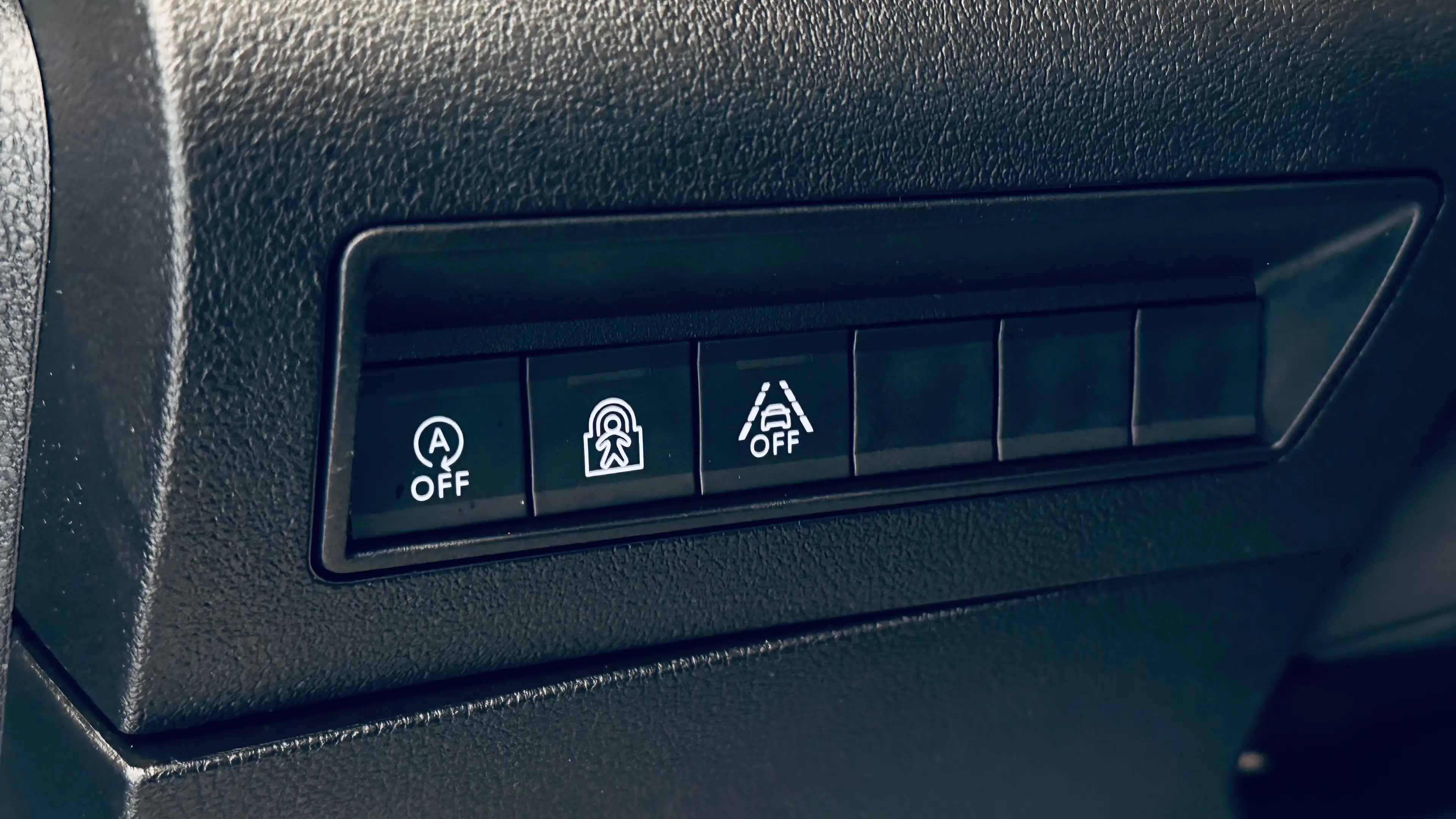 Peugeot Rifter 1.2 Performance PDC NAVI BLUETOOTH ISOFIX LIM CRUISE CLIM BIZONE — photo 10