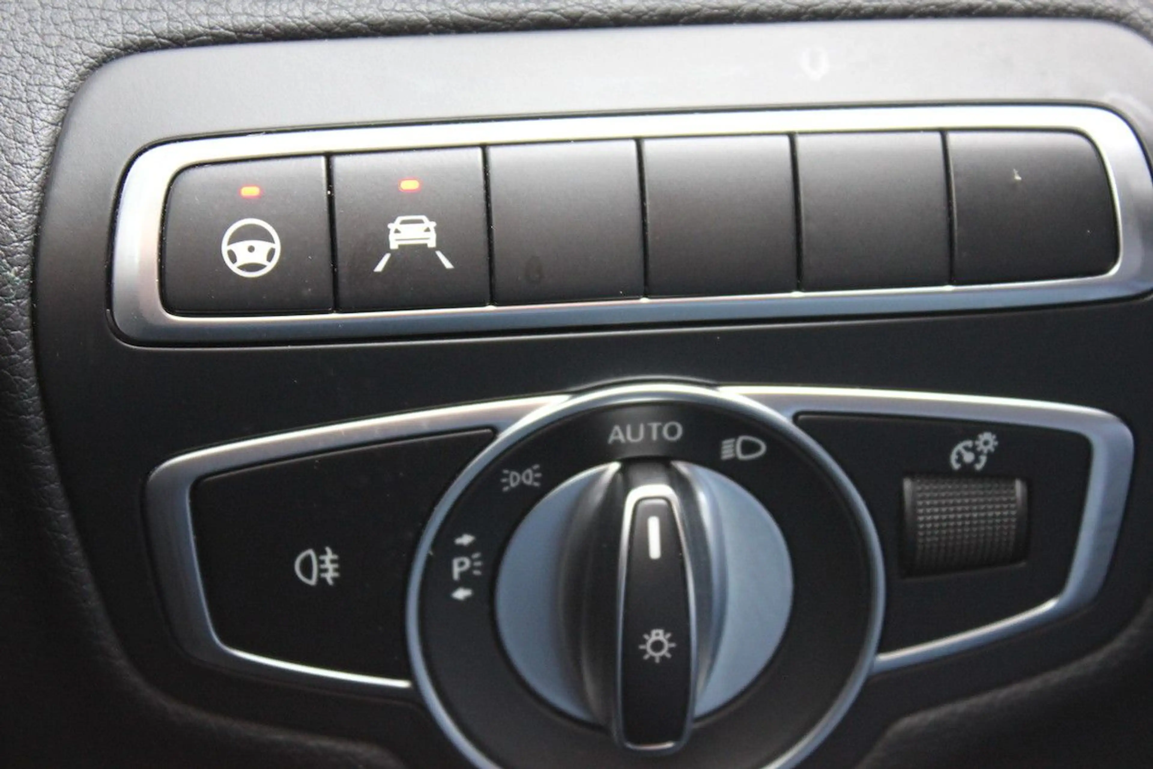 Mercedes-Benz C 300 de T Avantgarde Distronic 23P Totwinkel — photo 10