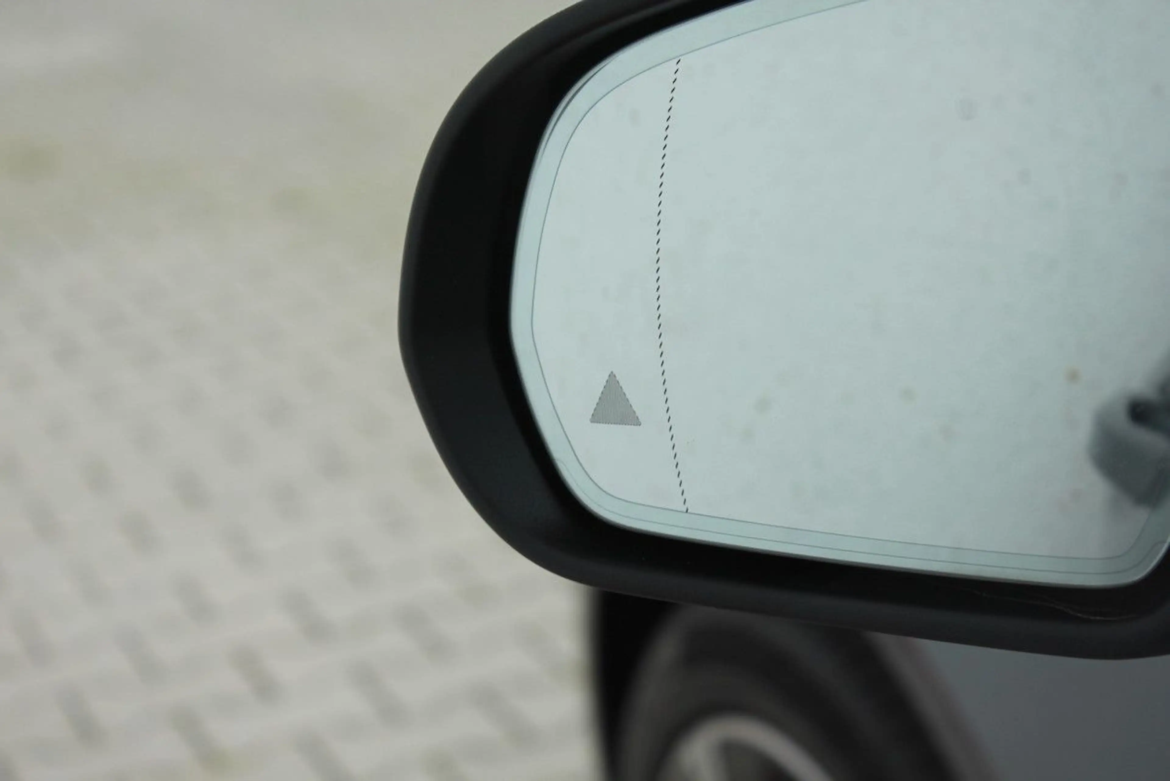 Mercedes-Benz C 300 de T Avantgarde Distronic 23P Totwinkel — photo 14