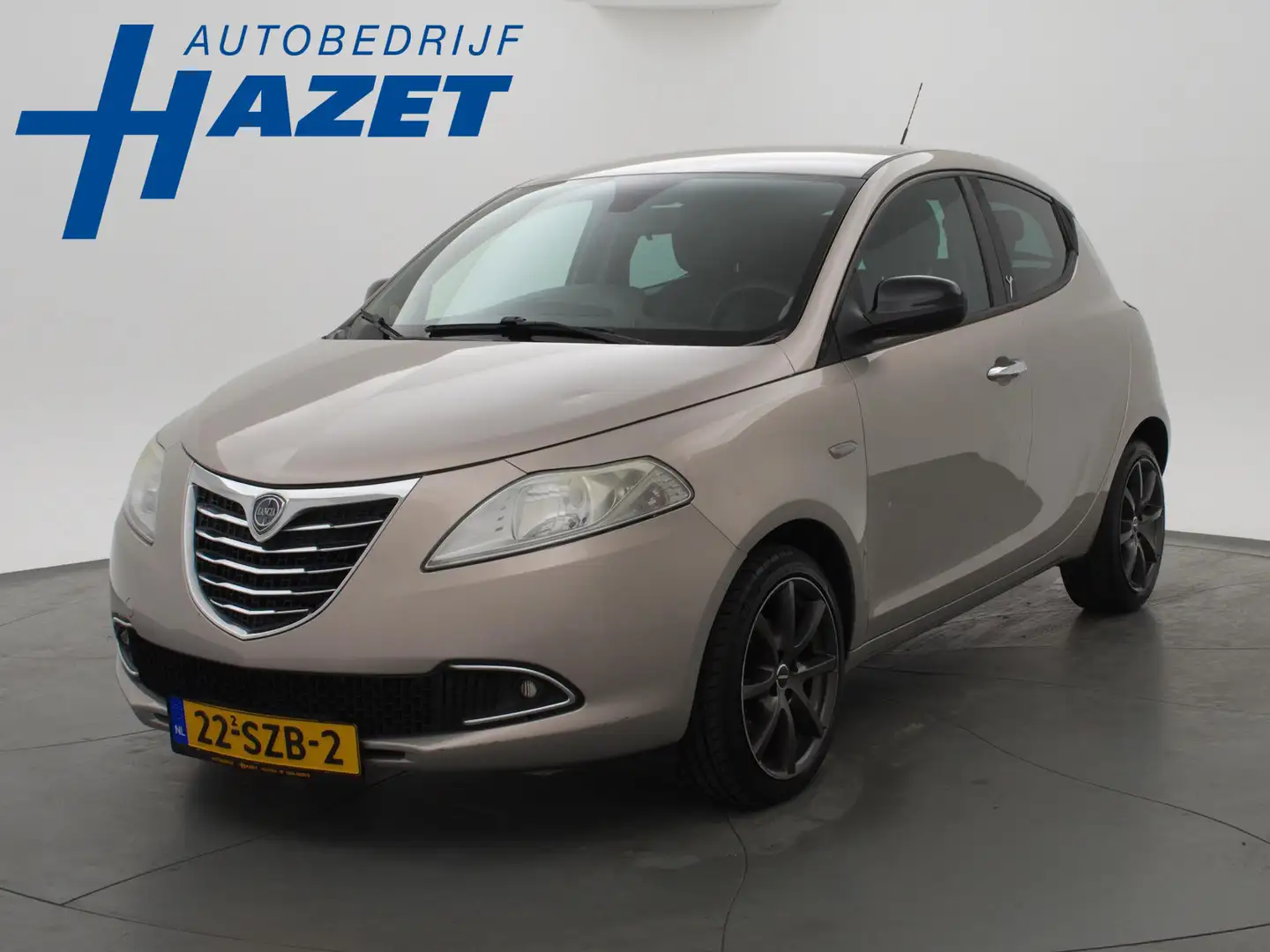 Lancia Ypsilon 0.9 TwinAir PLATINUM + CLIMATE / CRUISE CONTROL Beige - 1