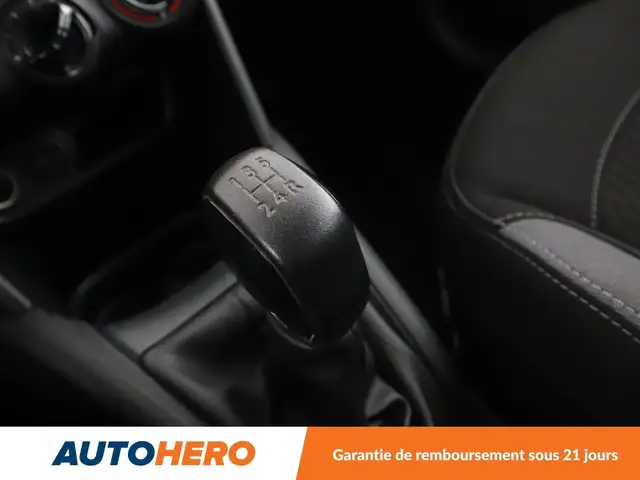 Peugeot 208 view 23