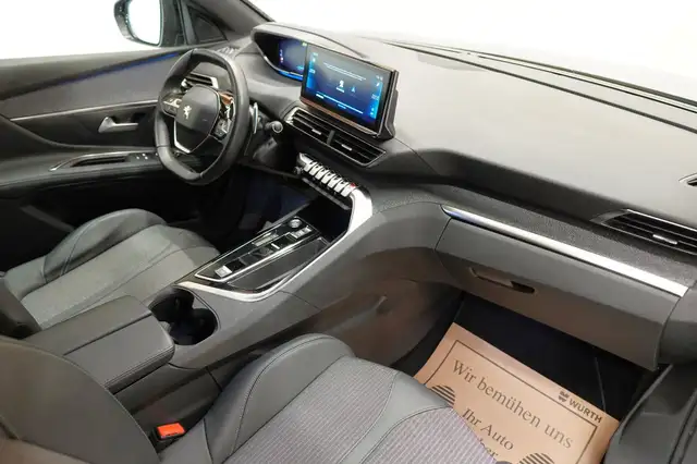 Peugeot 5008 view 18