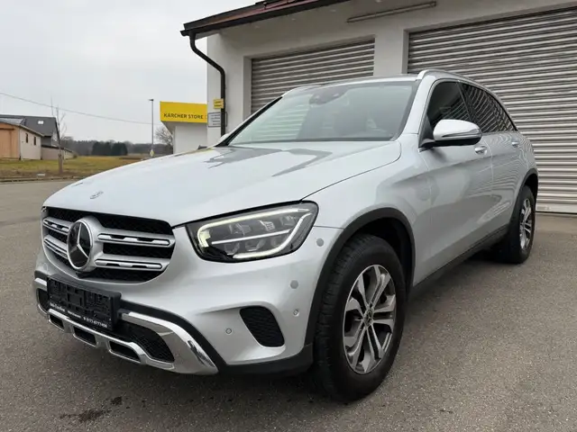 Mercedes-Benz GLC 220 d 4Matic°NAVI°LED°KAMERA°ST.HEIZUNG°