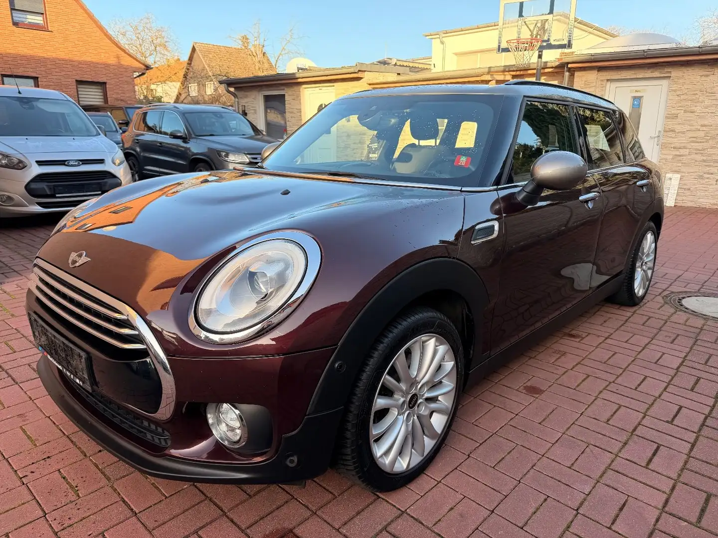 MINI Cooper Clubman 1.5i PANO+NAVI+LED Rot - 1