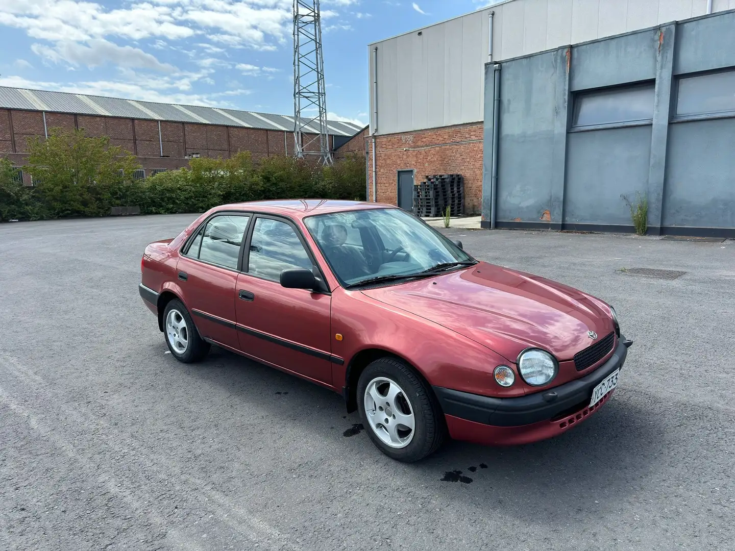 Toyota Corolla 1.3i Sarkozy jante aluminium très propre Bronze - 1