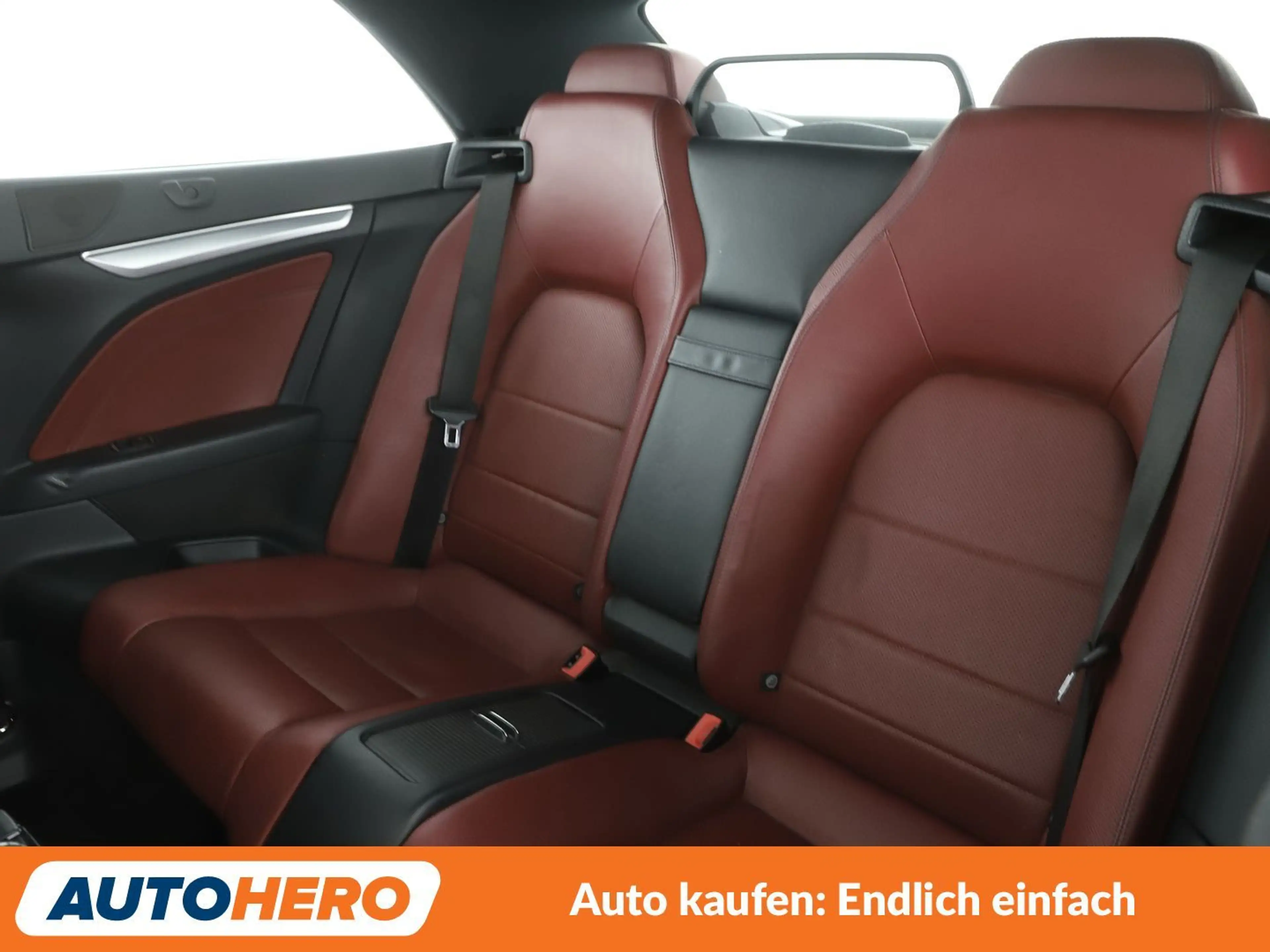 Mercedes-Benz E 250 E 250 CGI Aut.*NAVI*TEMPO*LED*PDC* — photo 14