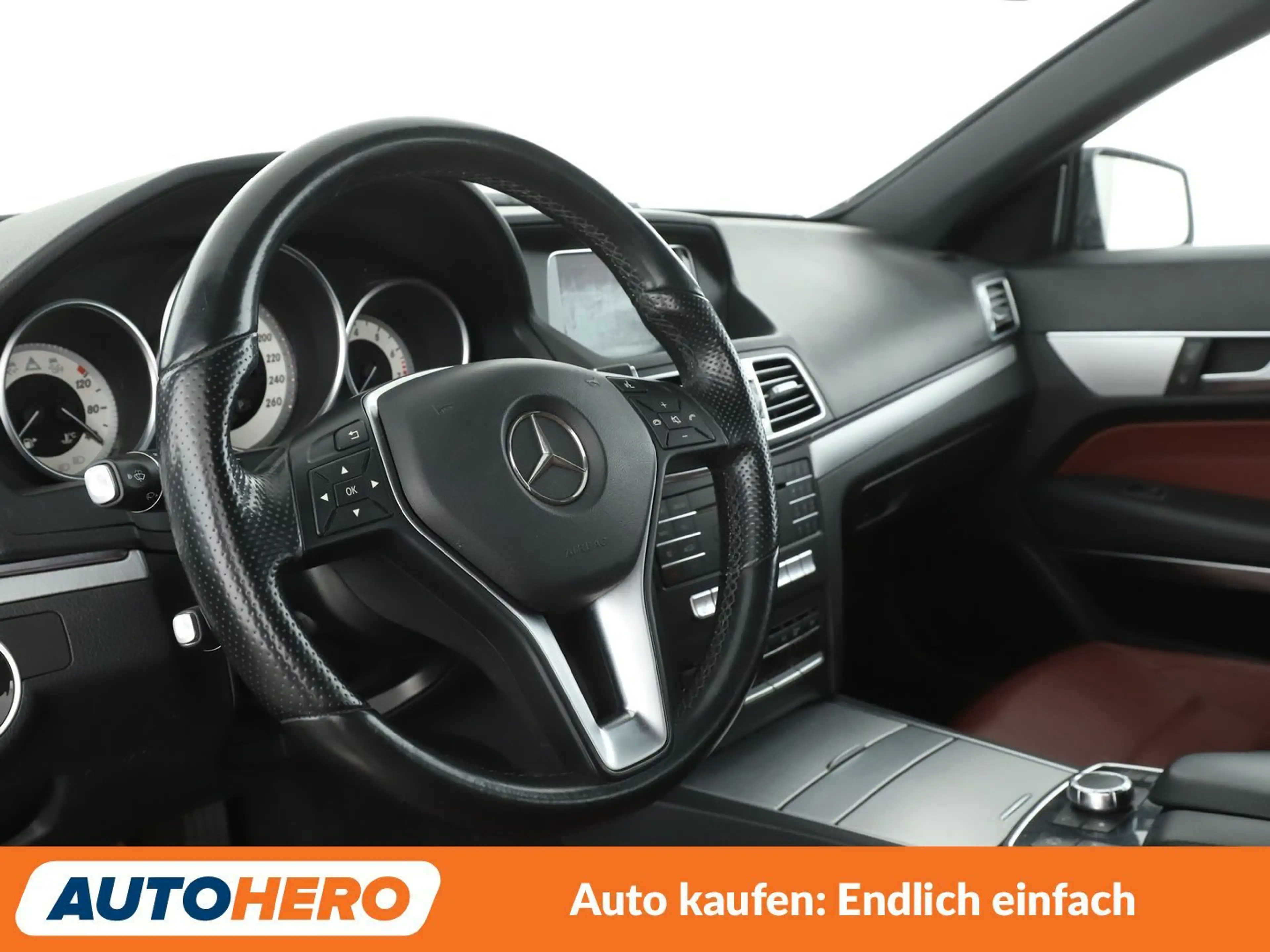 Mercedes-Benz E 250 E 250 CGI Aut.*NAVI*TEMPO*LED*PDC* — photo 11