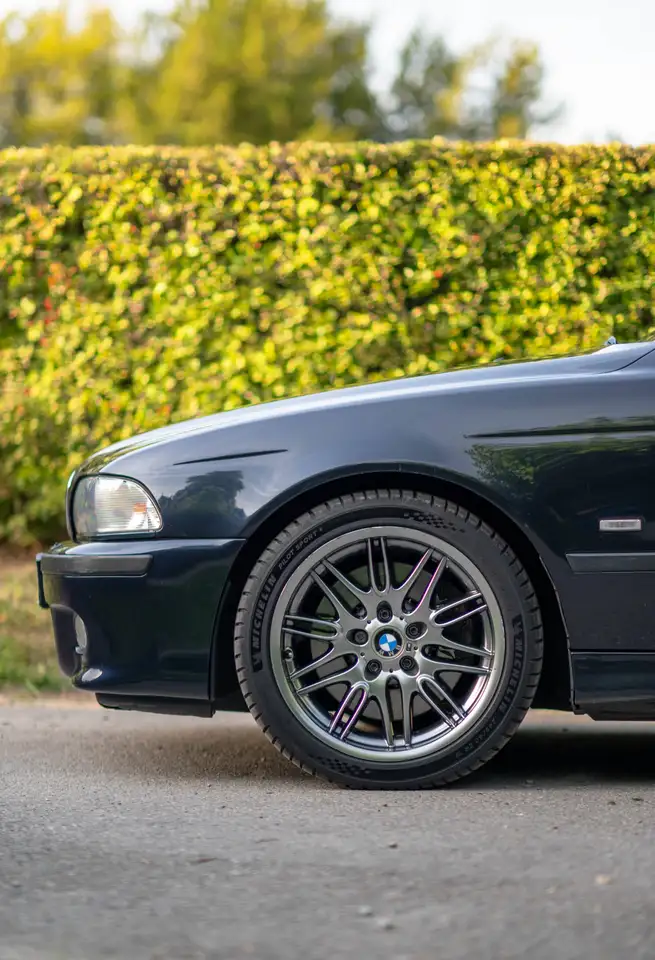 BMW M5 4.9i V8, foto 9