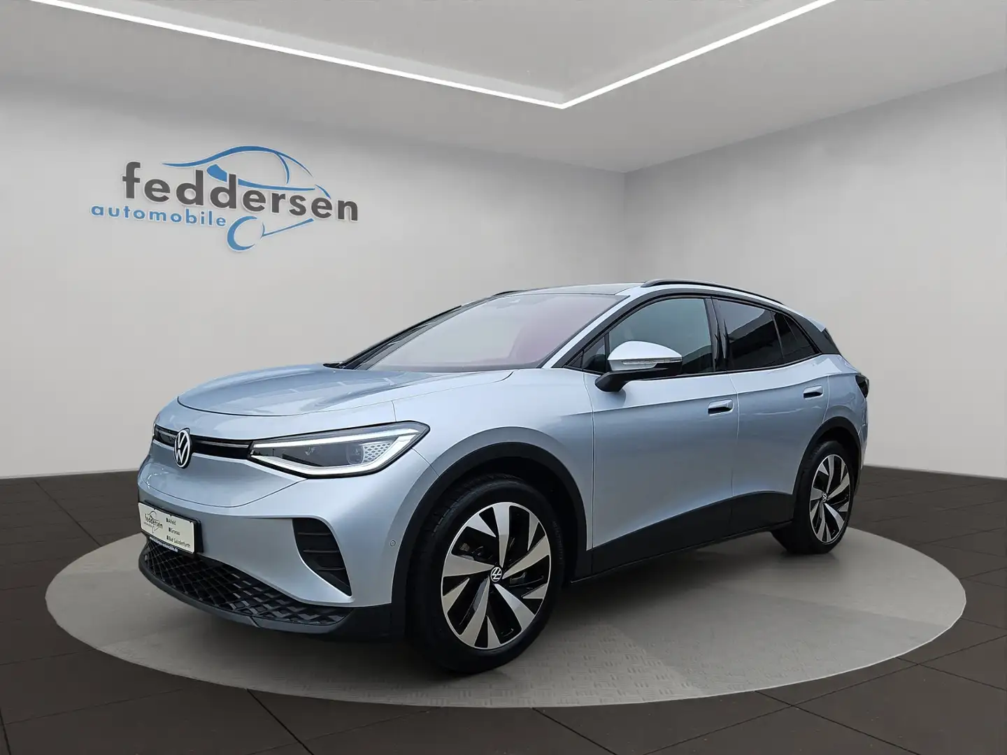 Volkswagen ID.4 Pro AHK HUD Navi Panorama Wärmepumpe Sitzheizung Silber - 2