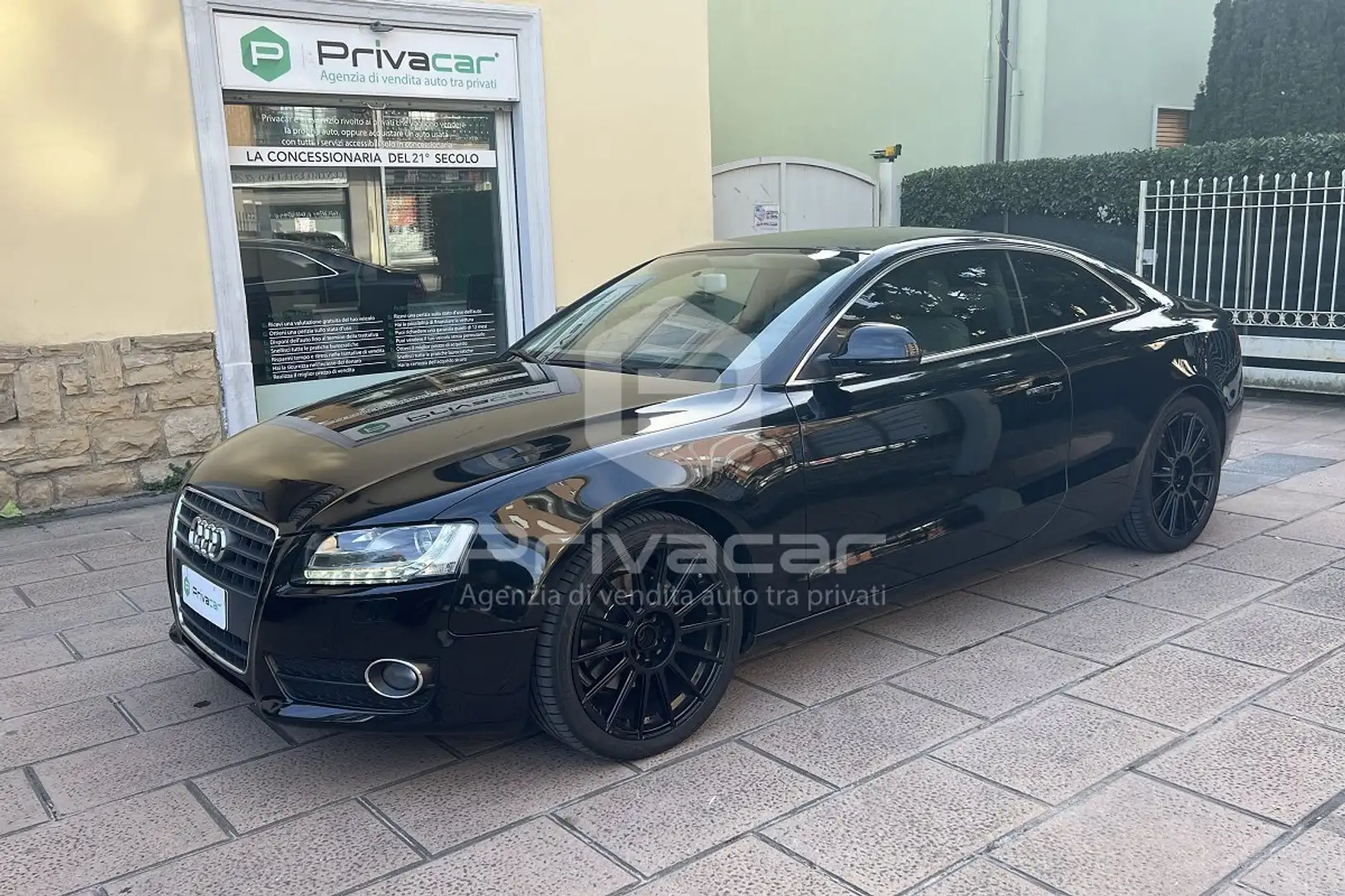 Audi A5 A5 2.0 TFSI 211 CV Zwart - 1