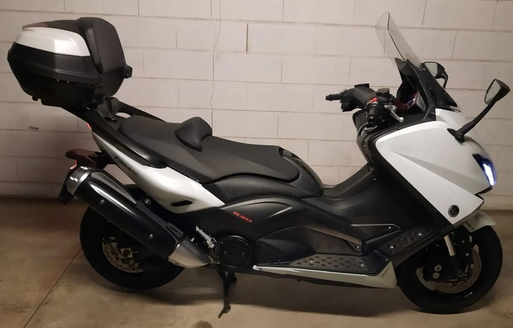 Yamaha TMAX 530 abs Fehér - 2