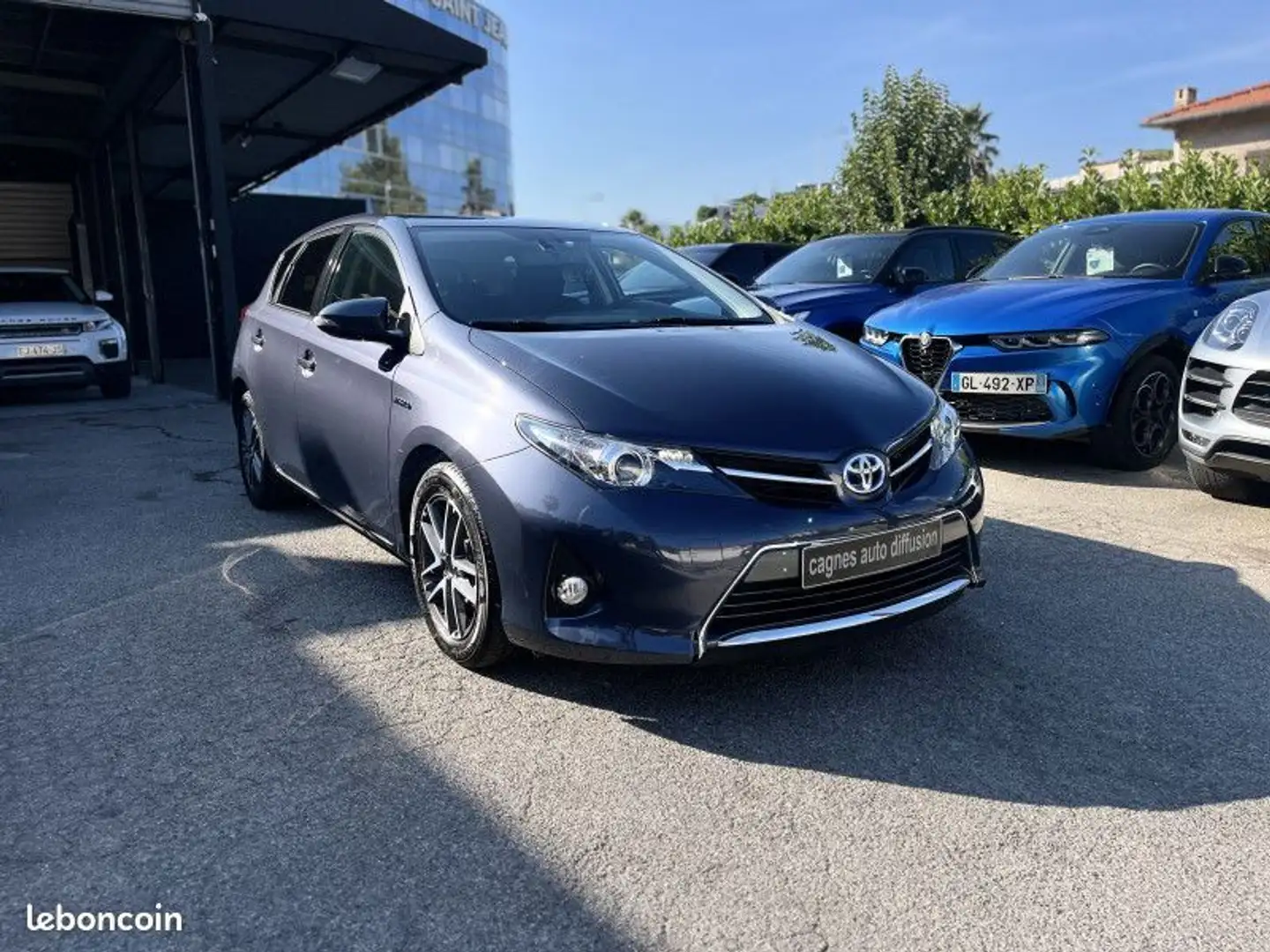 Toyota Auris HSD 136H FEEL Grau - 2