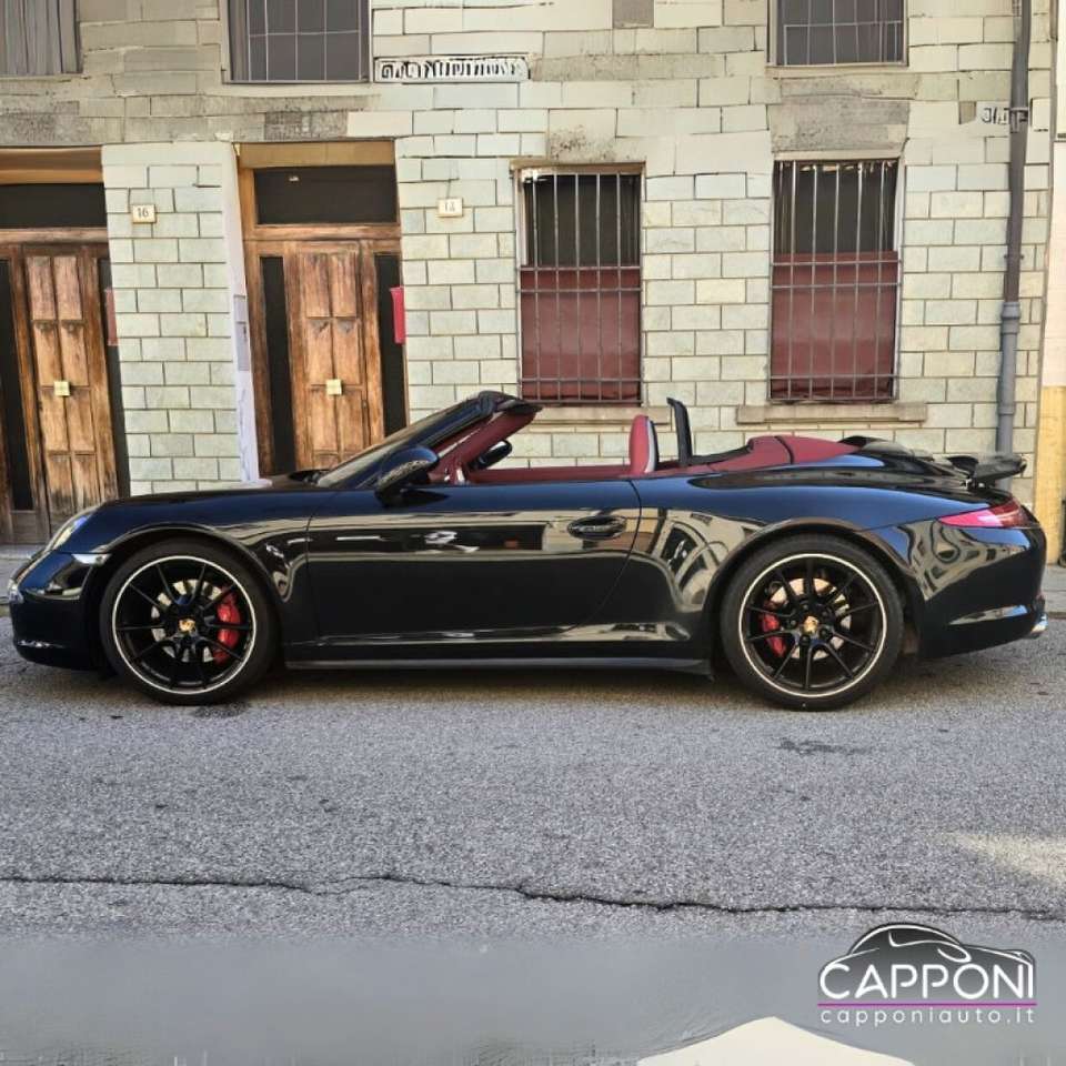 Porsche 911 3.8 Carrera 4S Cabriolet
