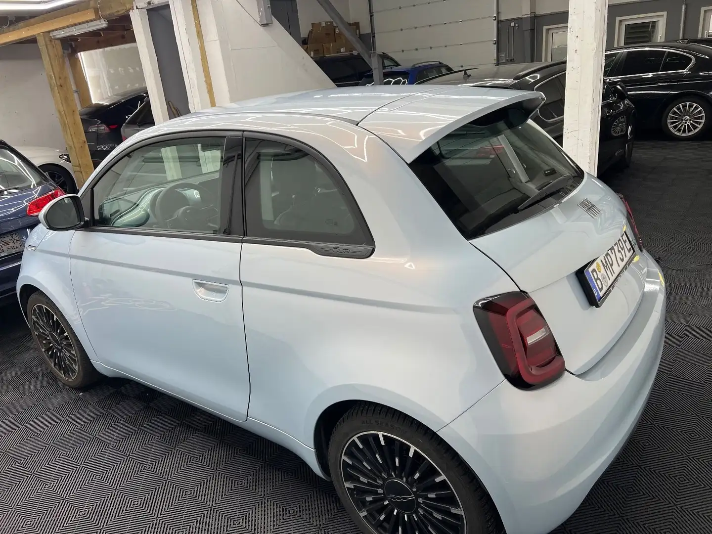 Fiat 500e Icon 42KW WLPT 321 Blau - 2