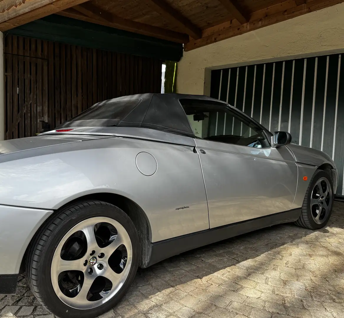 Alfa Romeo Spider 3,0 12V V6 - 2