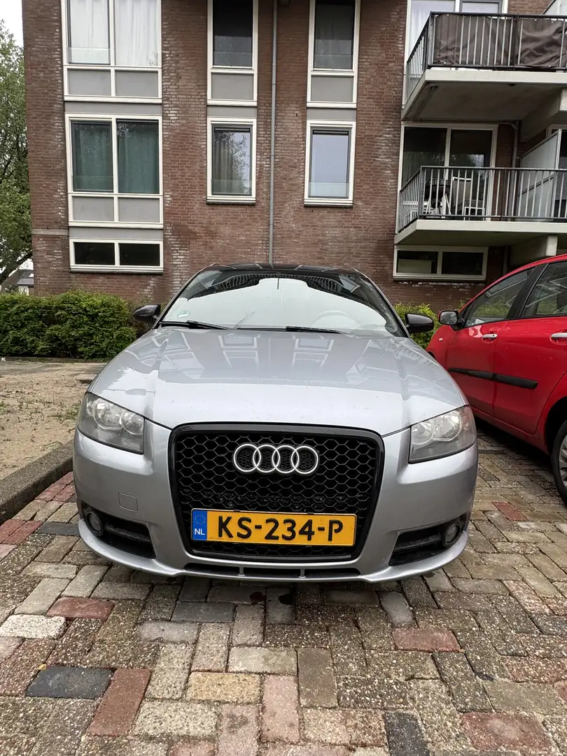 Audi A3 8P 1.8 TFSI Ambition pro line 3x S-Line automaat Grey - 2