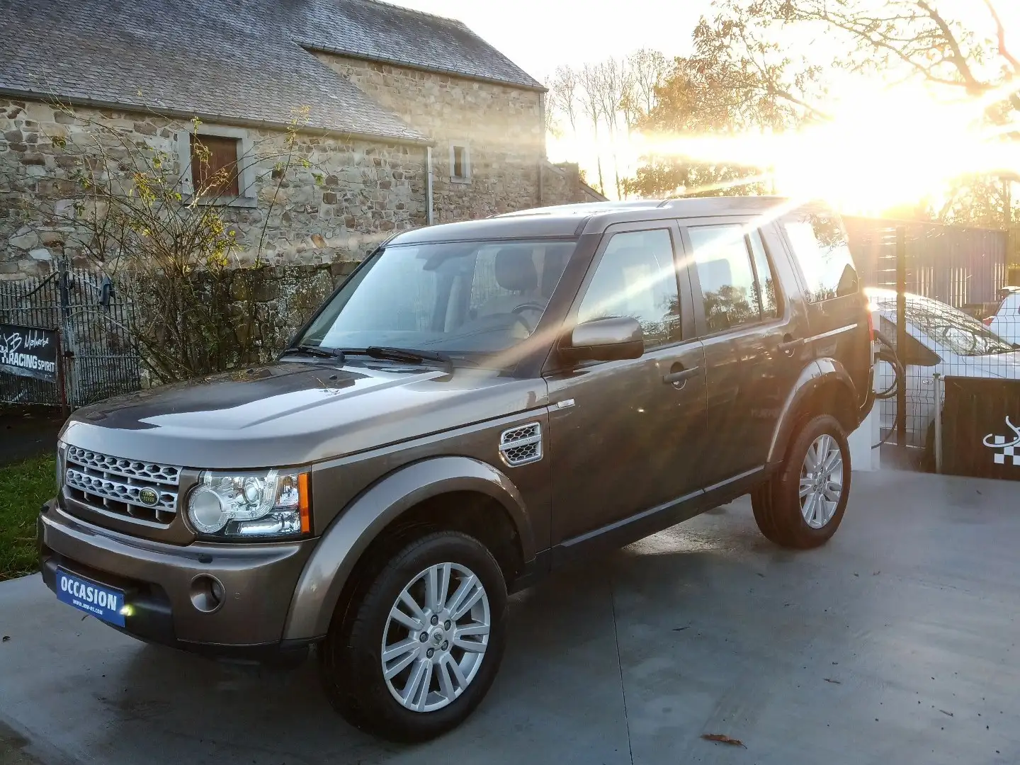 Land Rover Discovery 3.0 TdV6 Exclusive Brun - 1