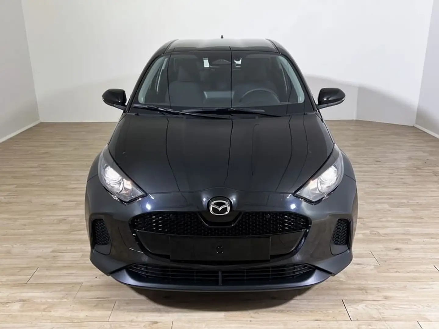 Mazda 2 1.5 VVT e-CVT Full Hybrid Elec. Exclusive-Line Black - 2