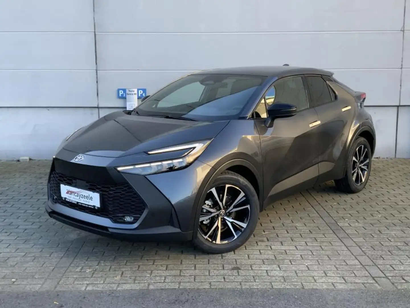 Toyota C-HR Dynamic Plus+cam+nav+sens voor Gris - 1