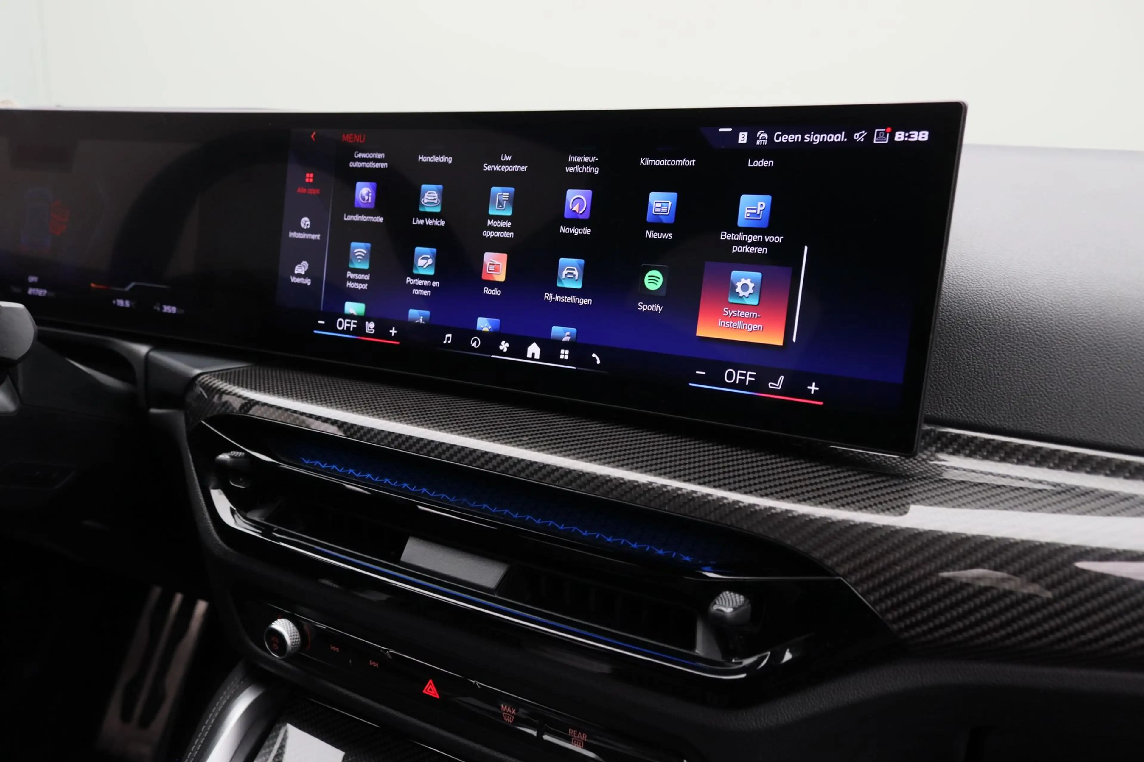 BMW i4 M60 — photo 15