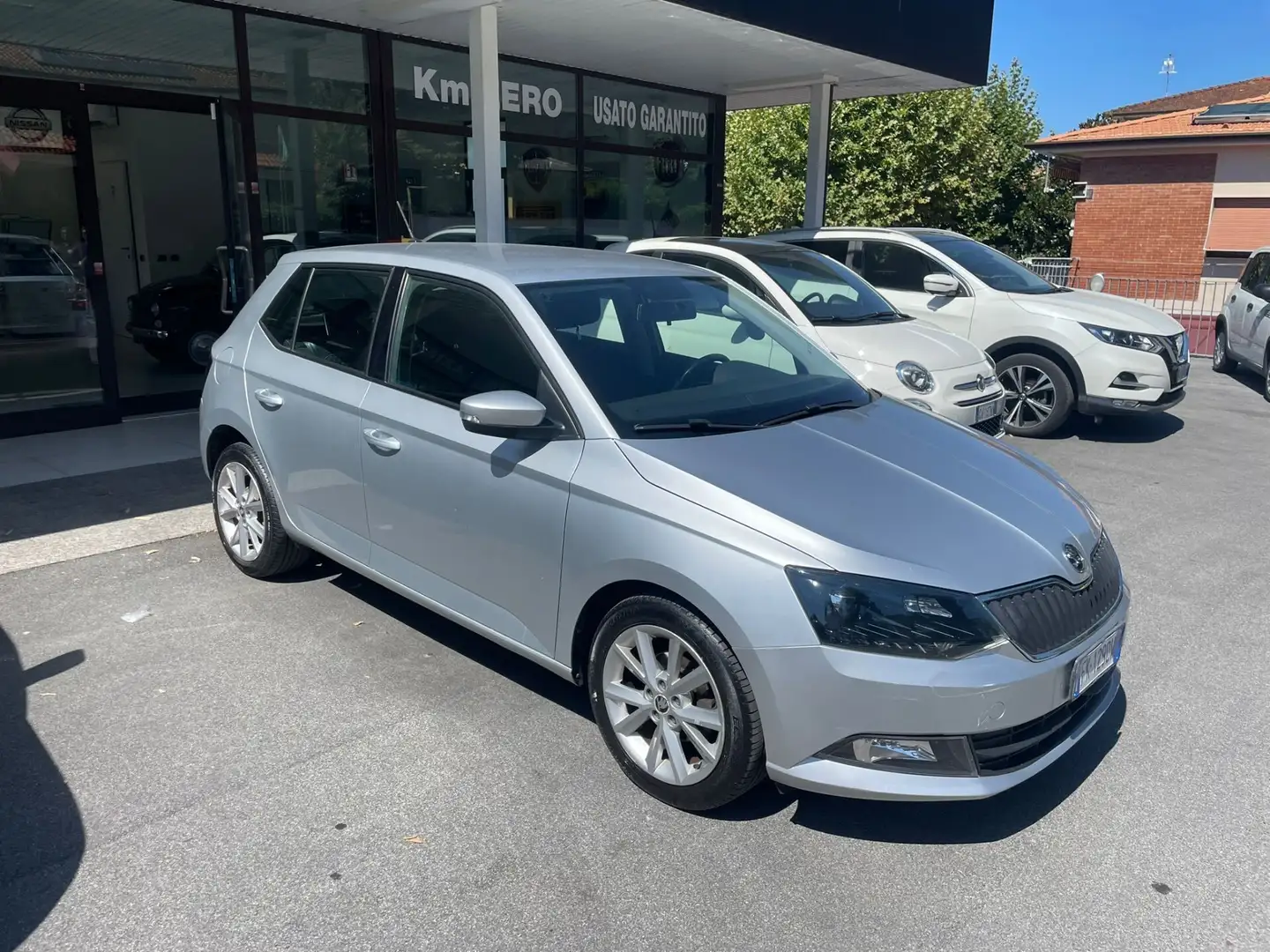 Skoda Fabia Fabia 1.0 MPI 75 CV Design Edition Argento - 2