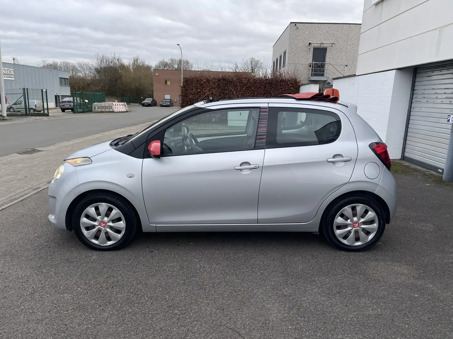 Citroen C1 1.2i  Airscape Feel Edition ** 20.000km** Grijs - 2