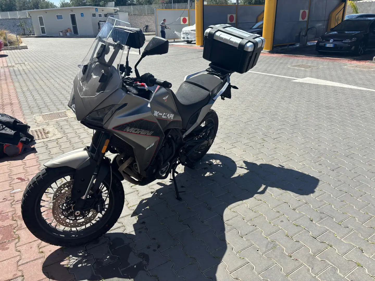 Moto Morini X-Cape Ruote a Raggi Gris - 1