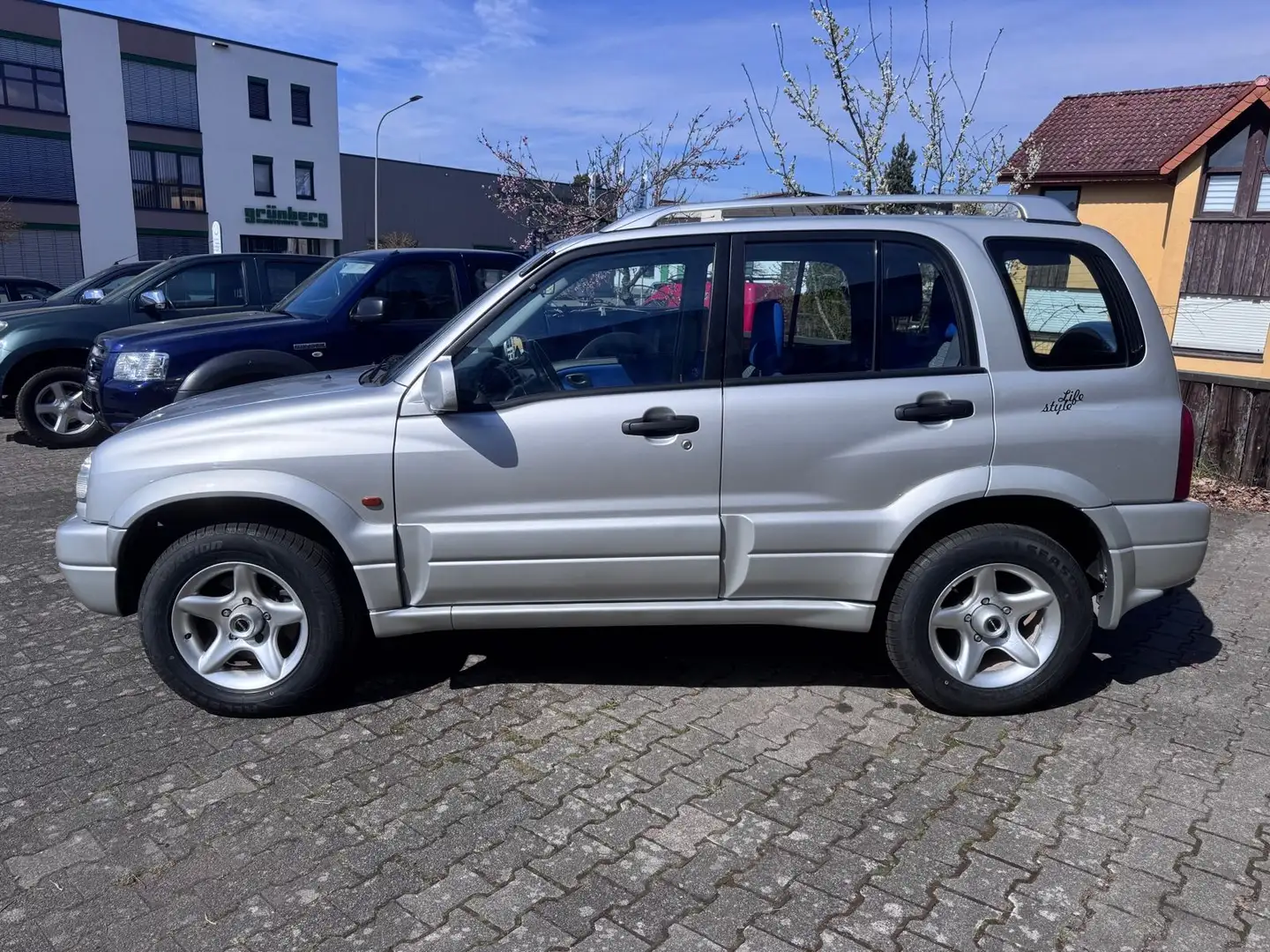 Suzuki Grand Vitara 5-trg. 2.0 Comfort, 83TKM-Rostfrei Ezüst - 2