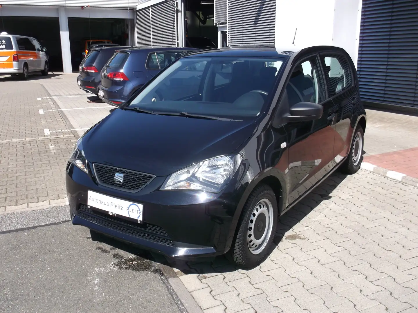SEAT Mii Reference crna - 1