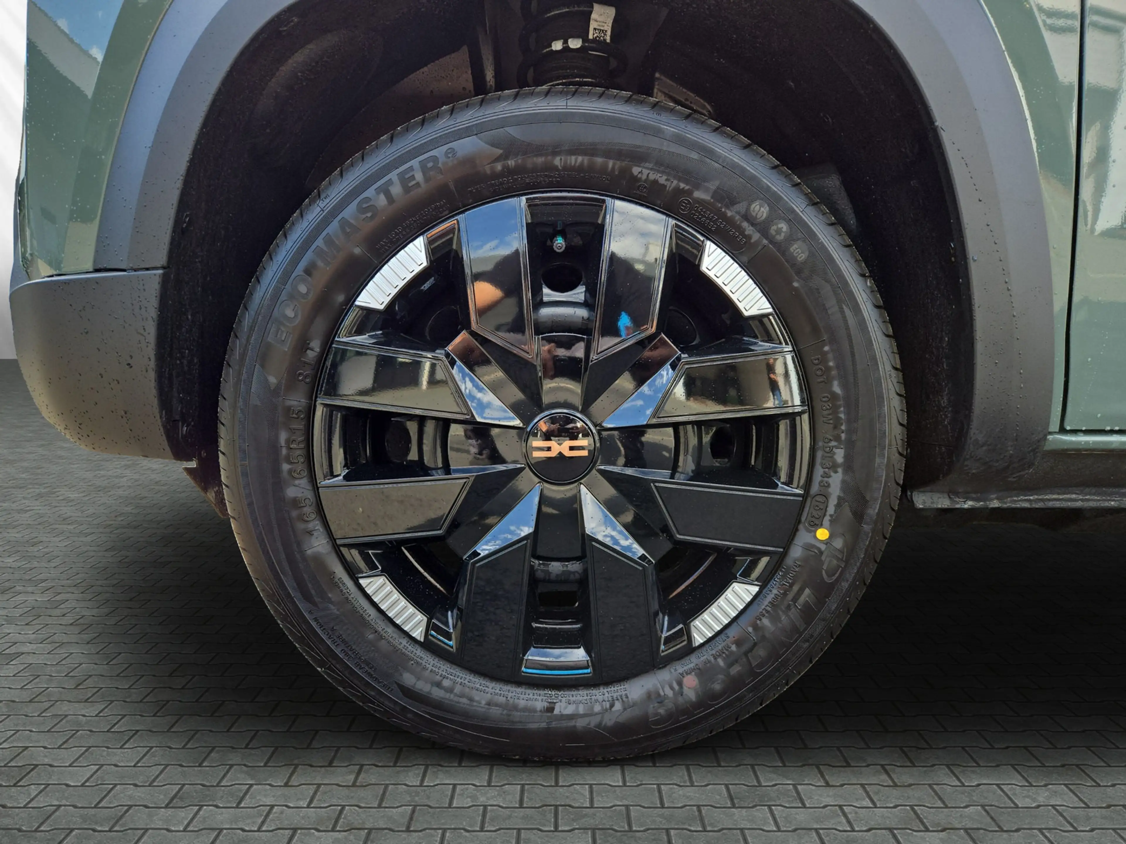 Dacia Spring Extreme electric 100 — photo 12