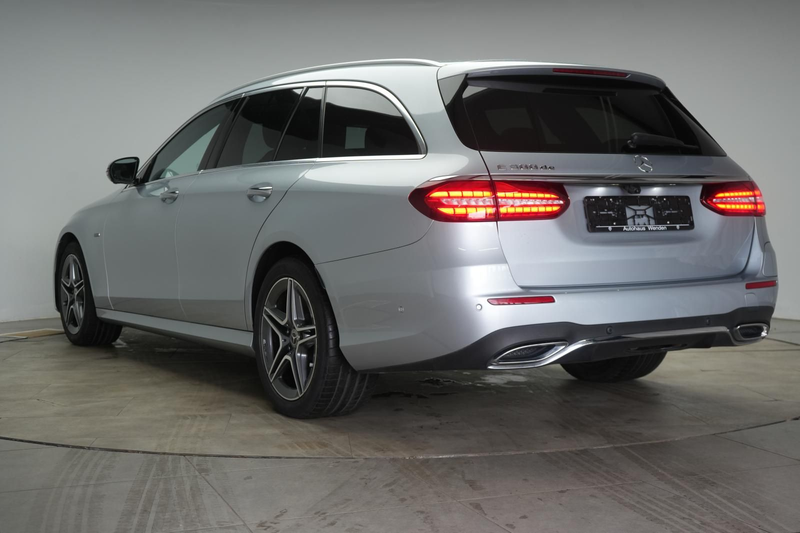 Mercedes-Benz E 300 de T 9G-Tronic AMG Distronic/Burmester/Pan — photo 5