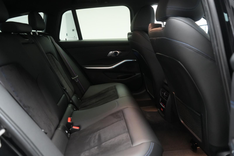 BMW 330 e Touring M Sport ACC/Kamera/HUD/Wide/Side — photo 7